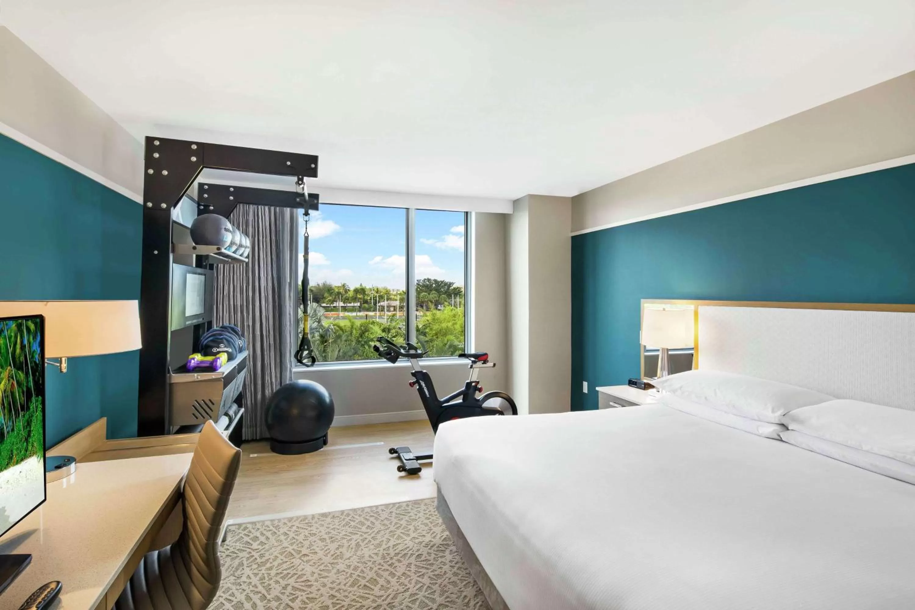 Premium King Room in Hilton Miami Dadeland