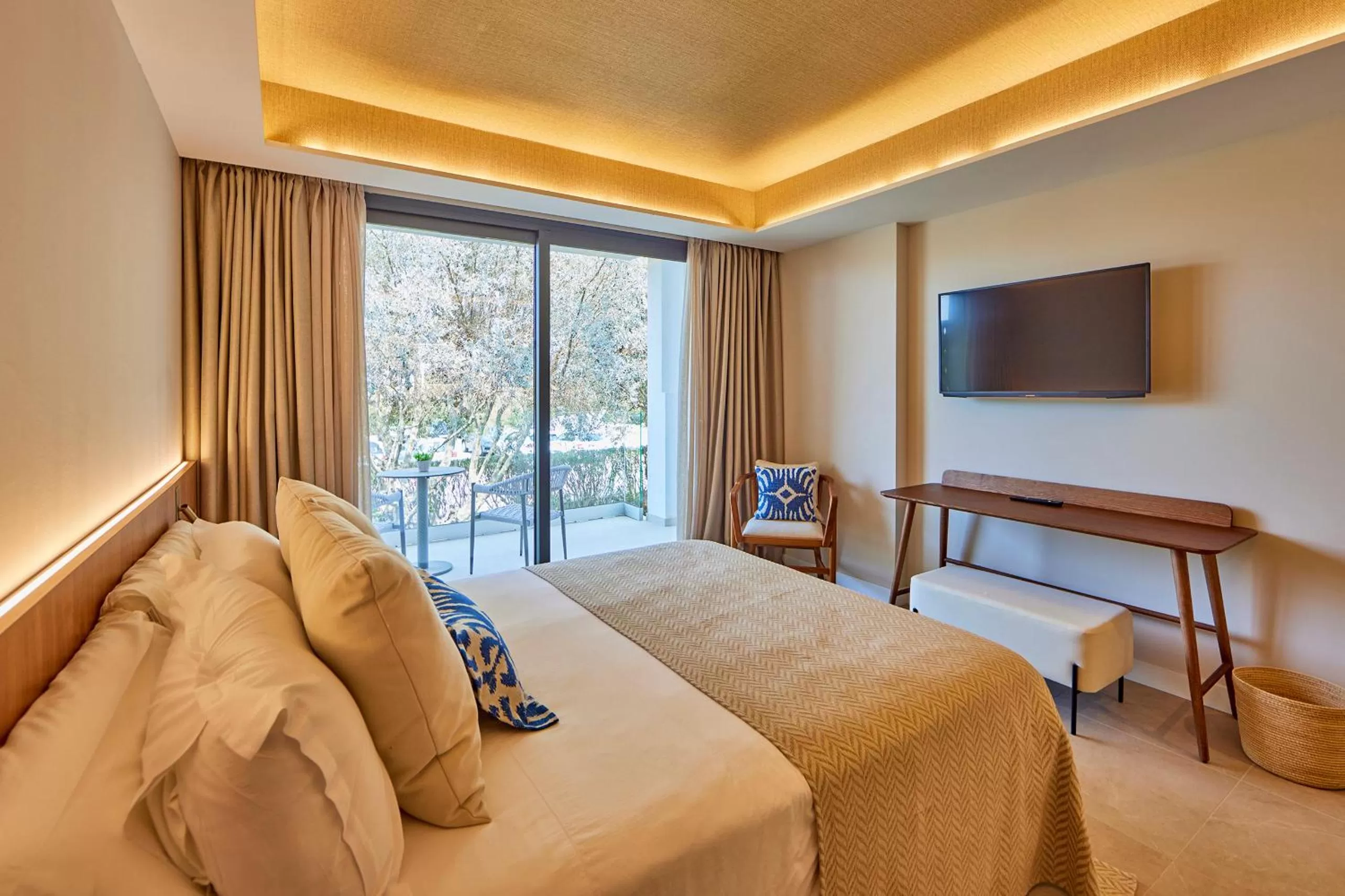 Single Room in Universal Grand León & Spa