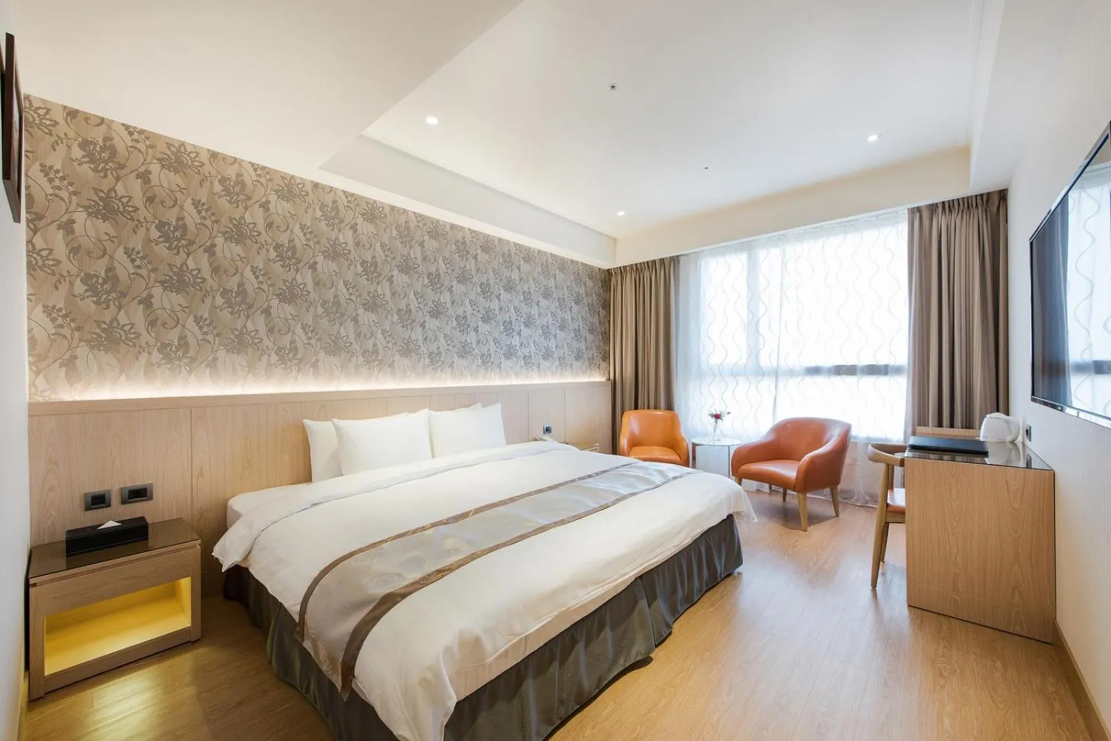 Standard Double Room in HE TI Hotel