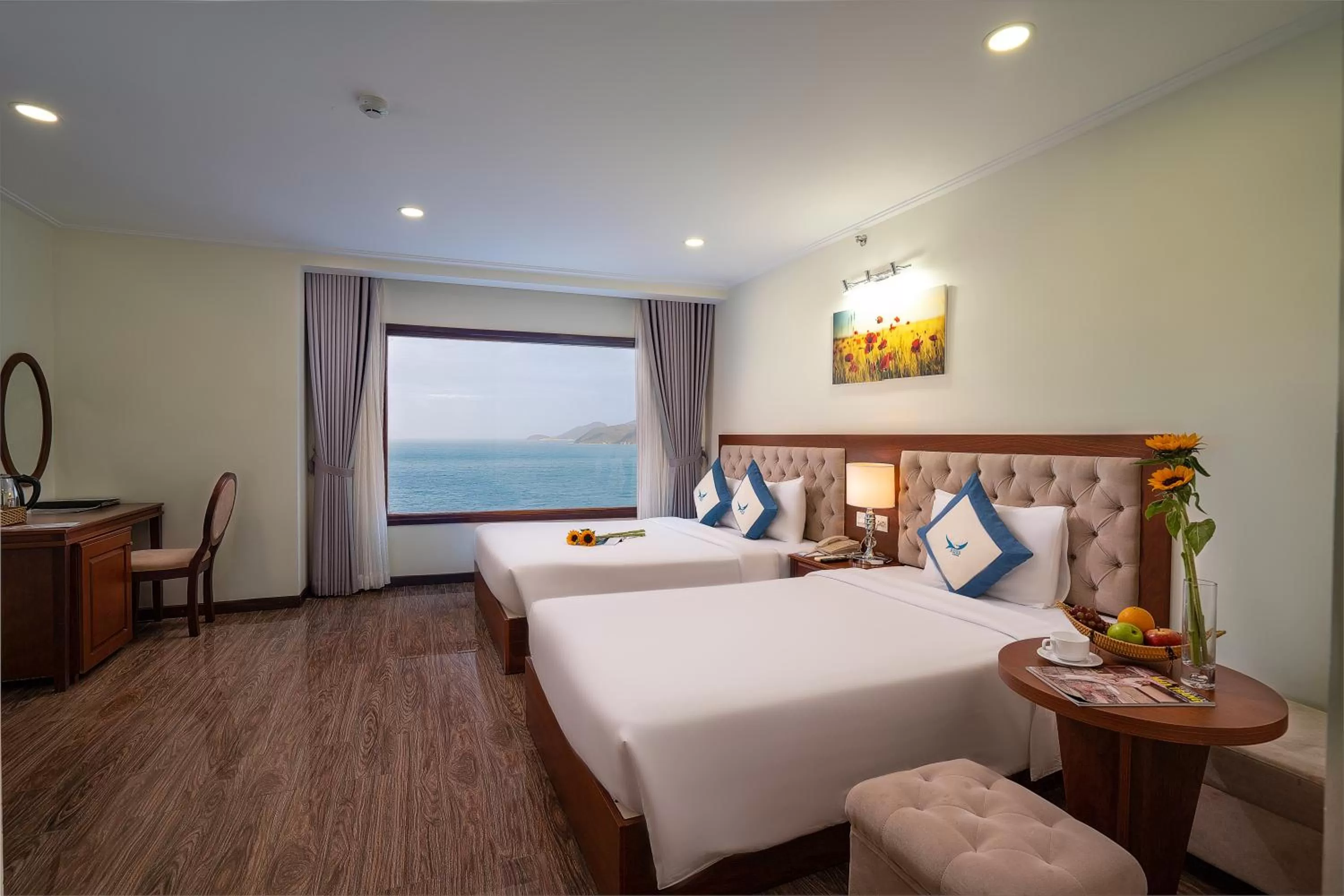 Senior Double or Twin Room Sea View With Balcony in Apus Hotel