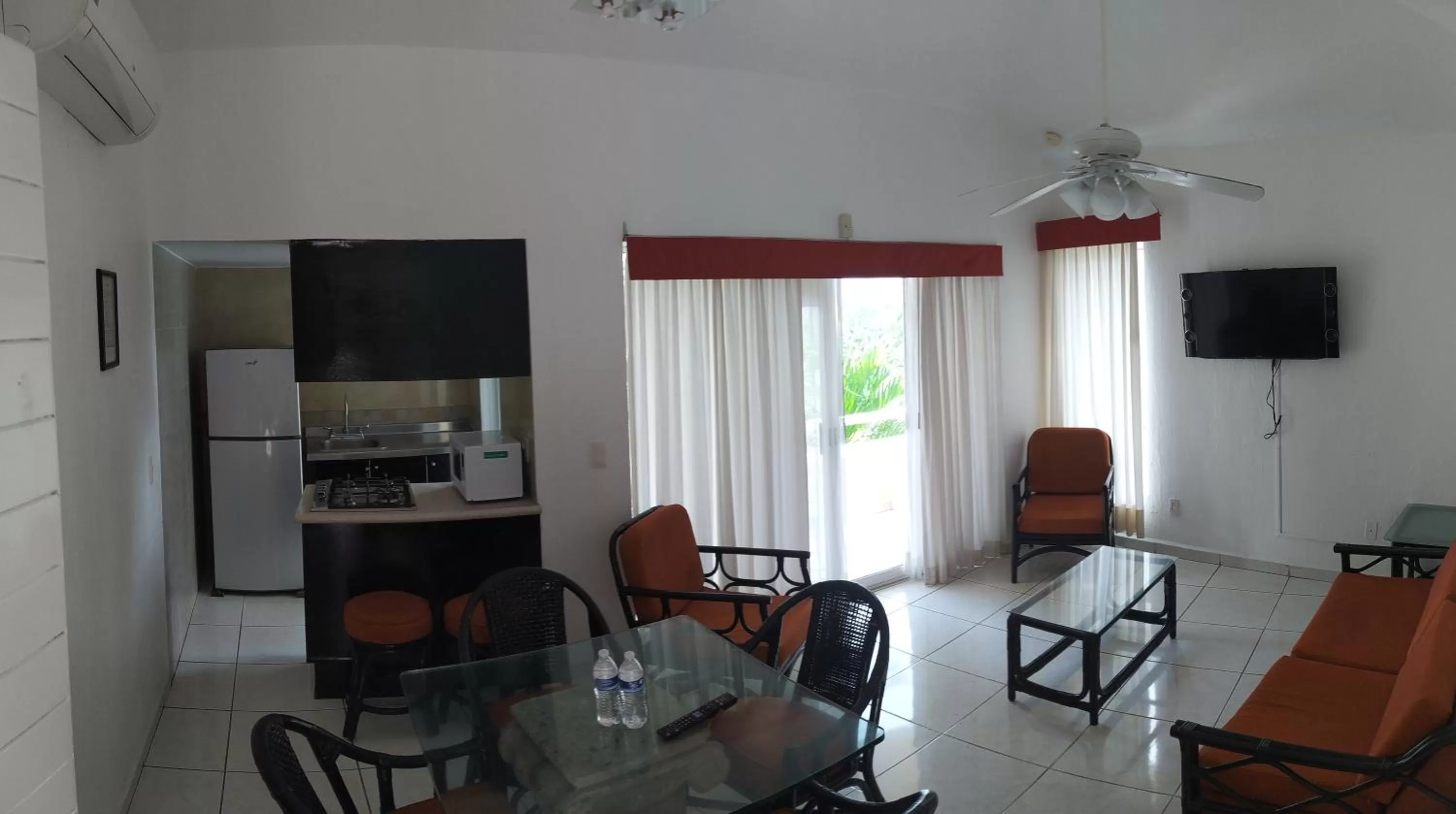 One-Bedroom Apartment in Villas del Palmar Manzanillo with Beach Club