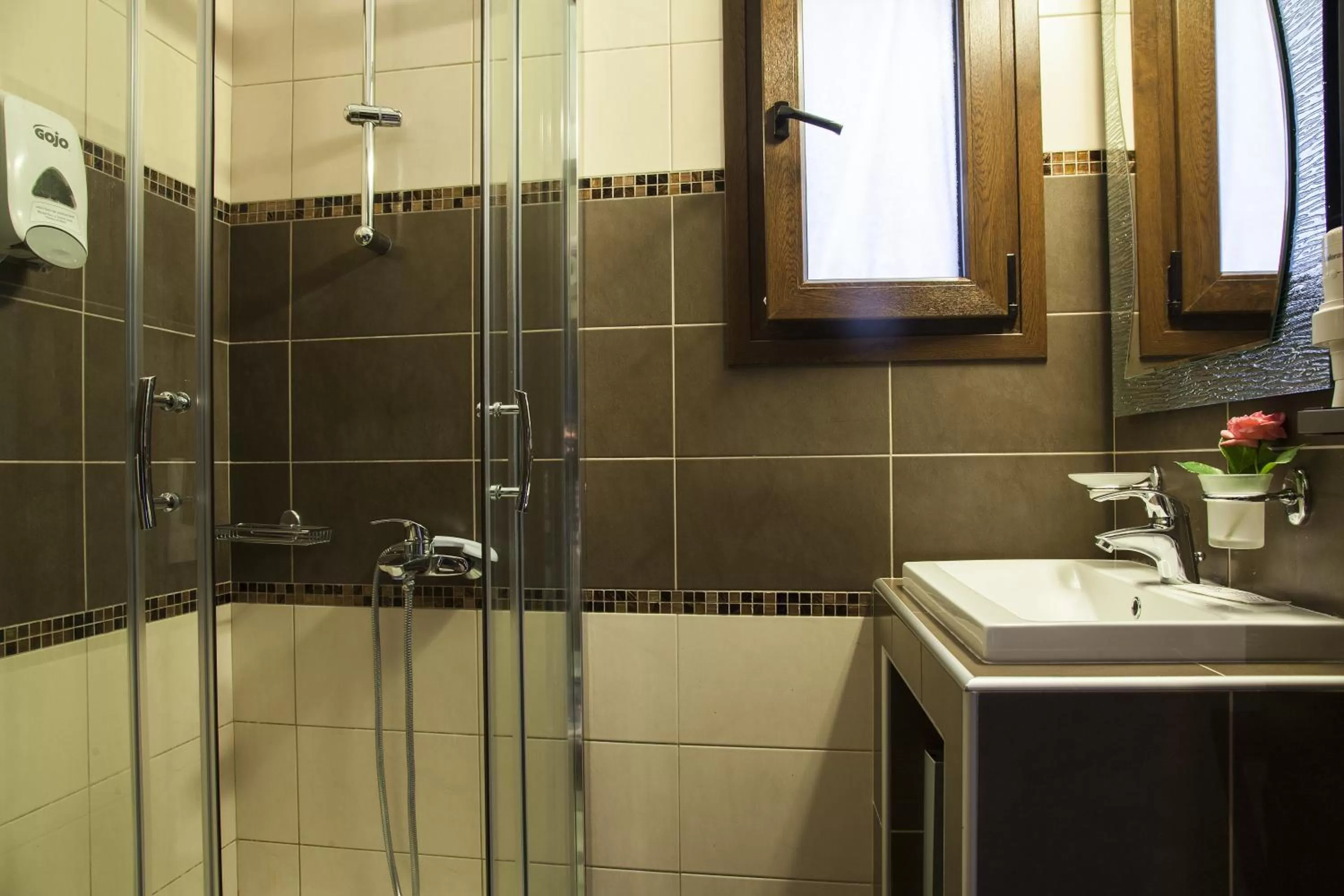 Superior Double Room with Panoramic Meteora View in Hotel Meteoritis