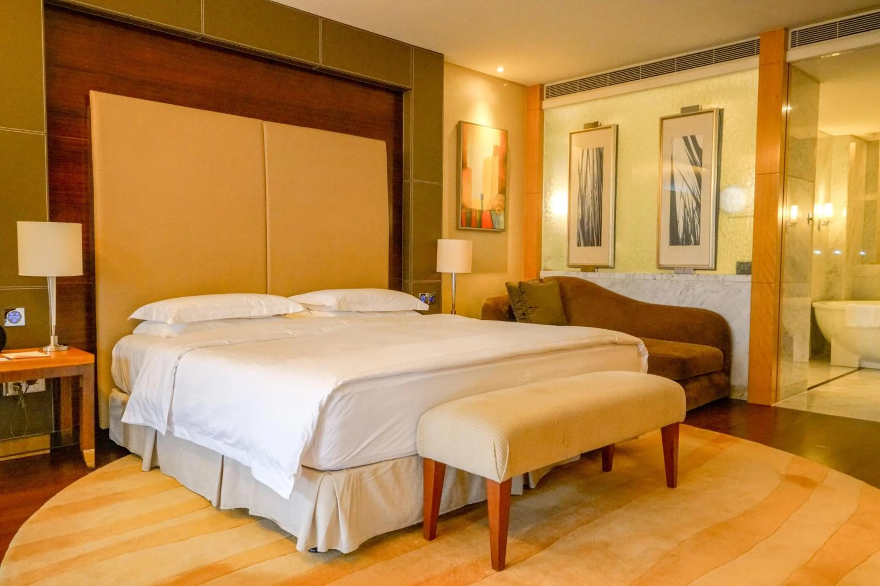 King Suite in Hyatt Regency Dongguan