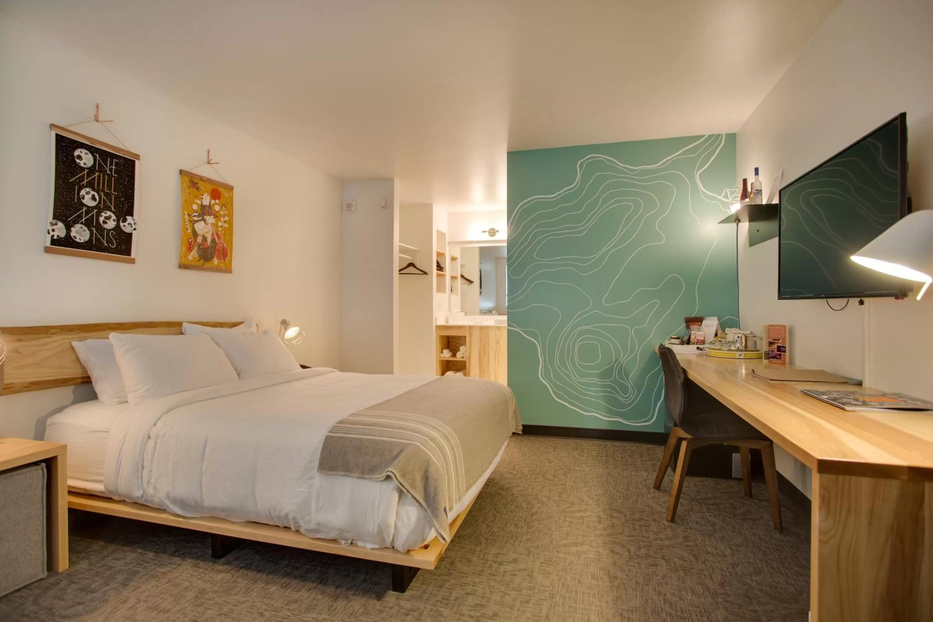 King Room with Balcony in The Oxbow Hotel