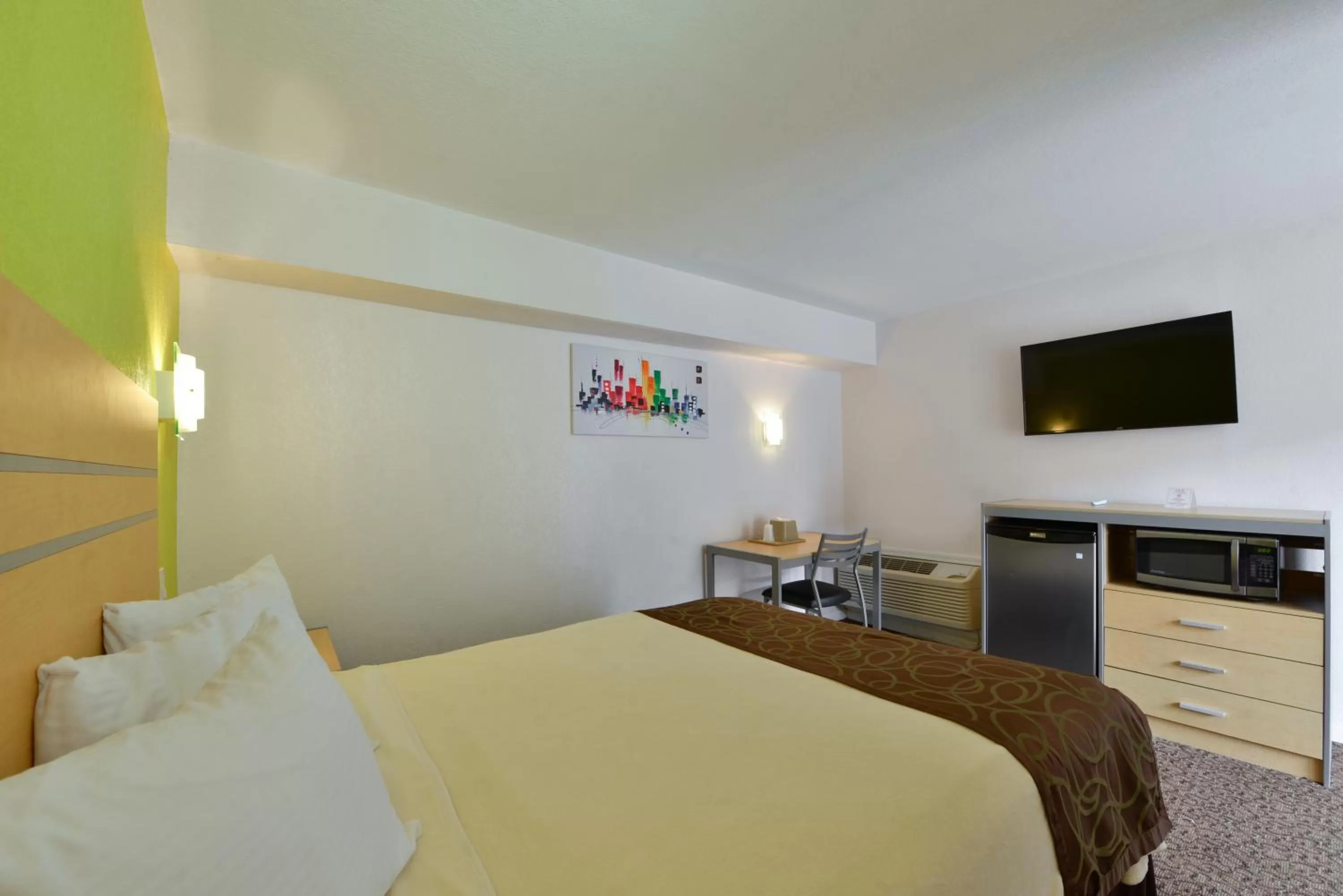 Standard Queen Room with Shower  in Inn At Jericho