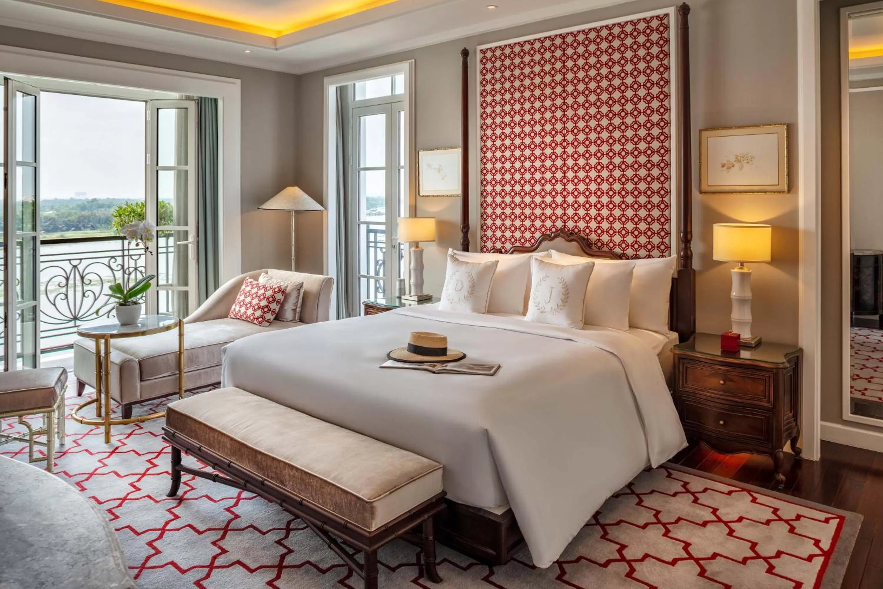 Grand Suite with River View in Mia Saigon – Luxury Boutique Hotel