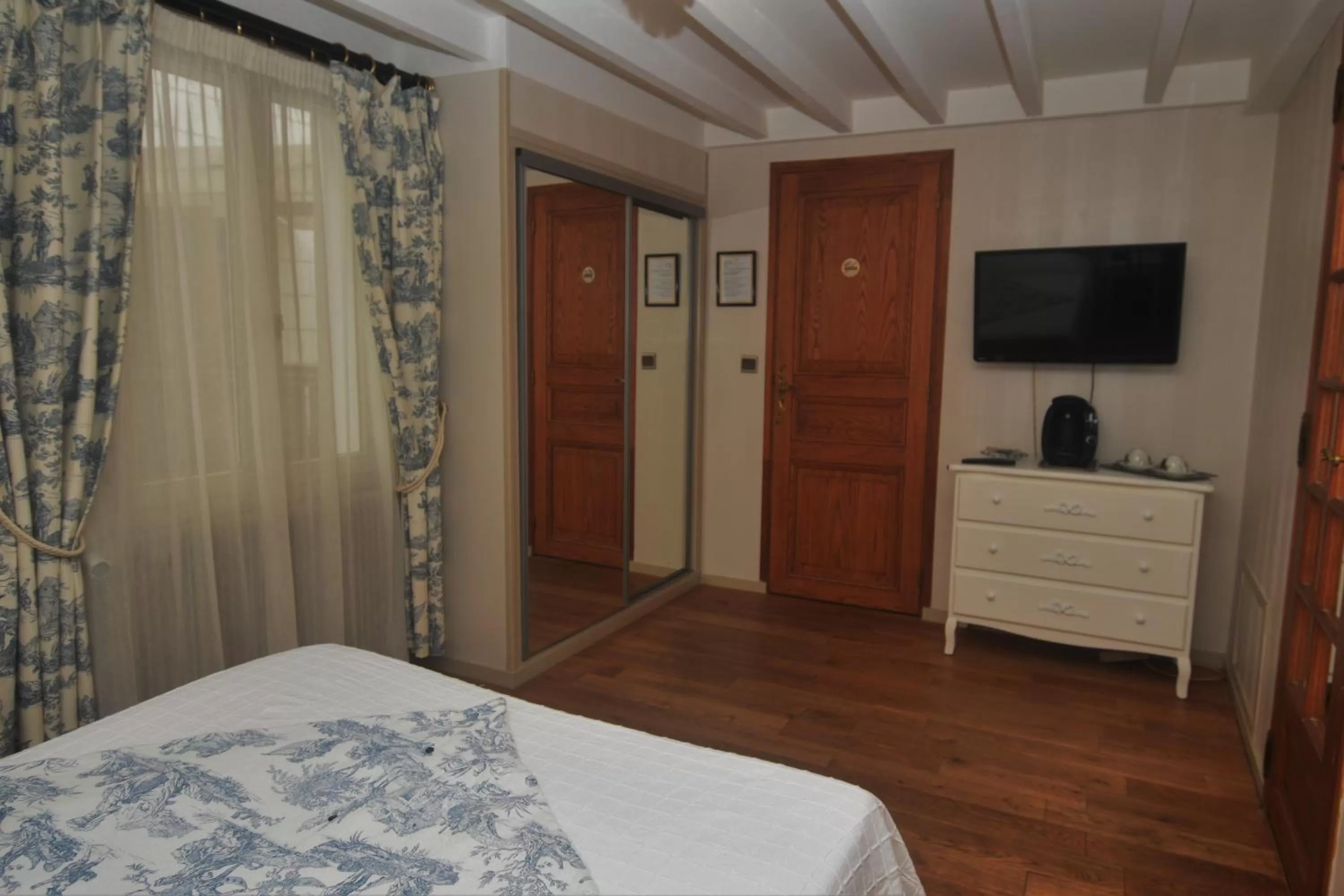 Superior Double Room in Hotel Dandy Rouen centre