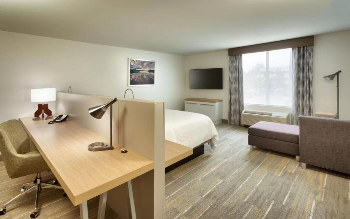 Junior King Suite in Hilton Garden Inn Boise Downtown