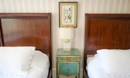 Double Room with Private Bathroom in The Belmont Inn
