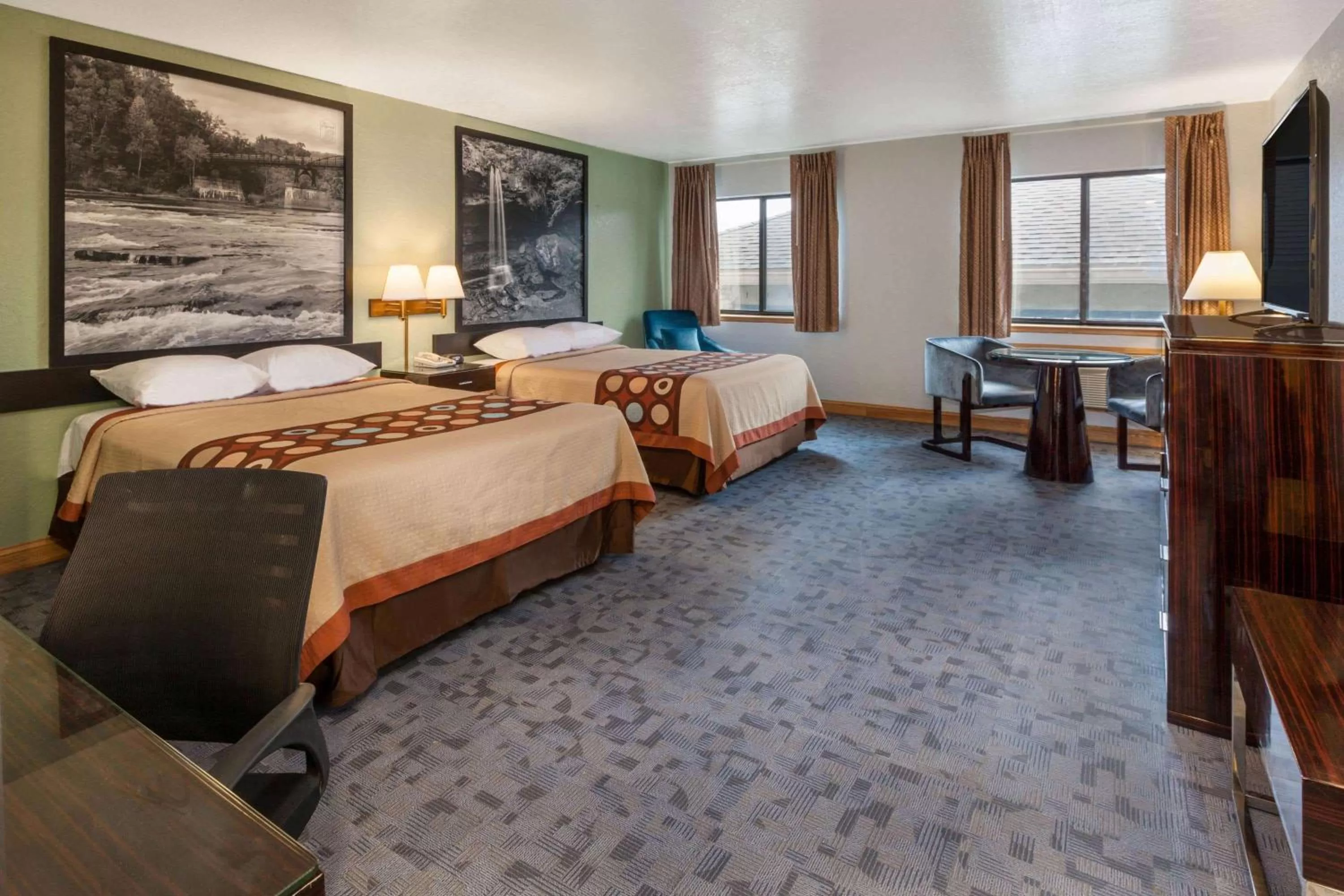 Queen Room with Two Queen Beds - Disability Access/Non-Smoking in Super 8 by Wyndham Uniontown PA