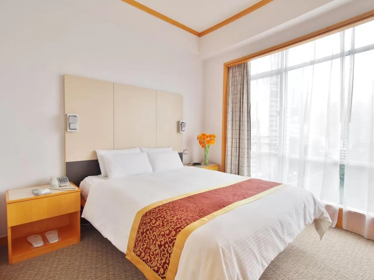 Deluxe Queen or Twin Room with Garden View  in Garden View Hong Kong