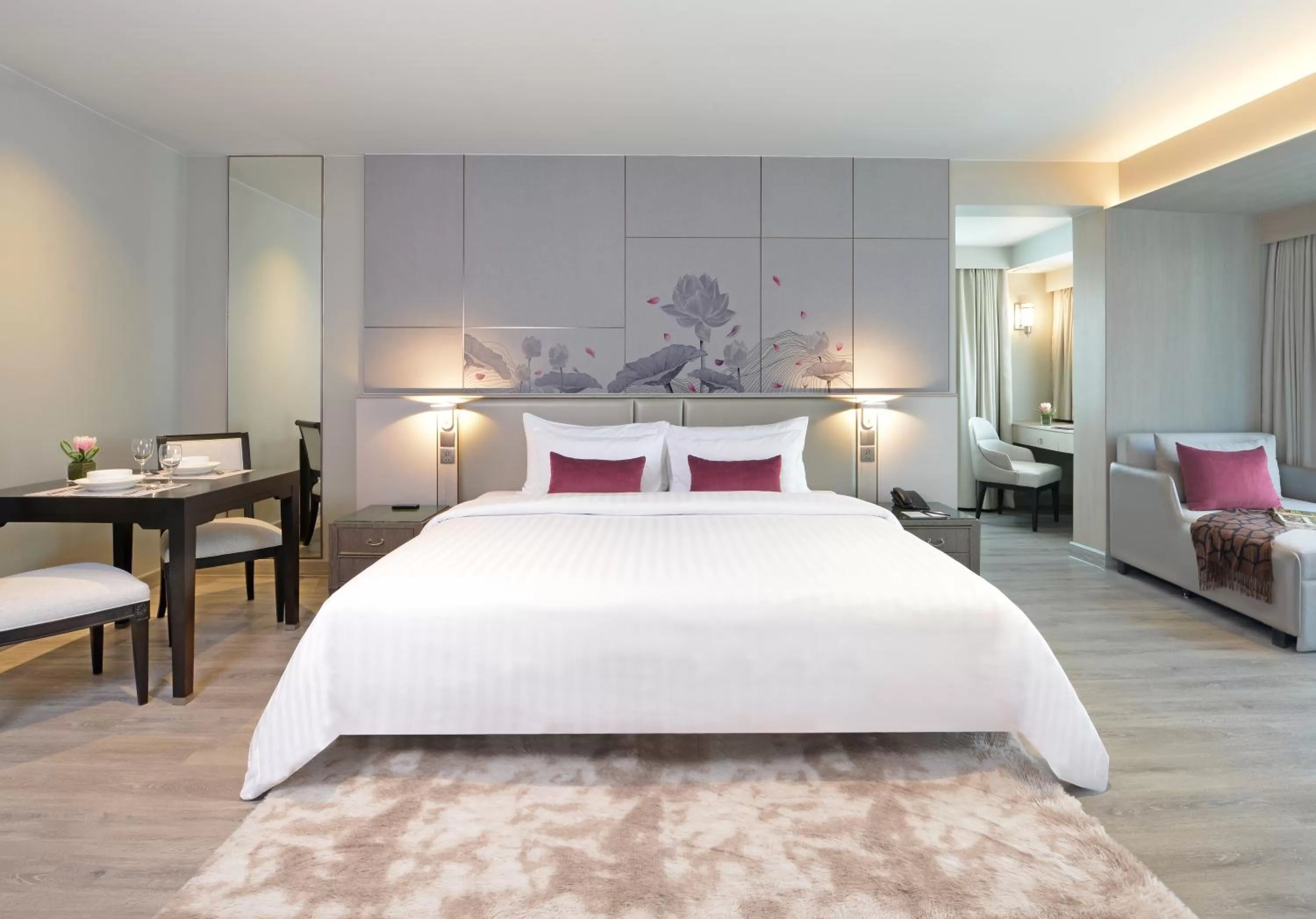 Connecting Family Room (6 People) in Centre Point Sukhumvit 10