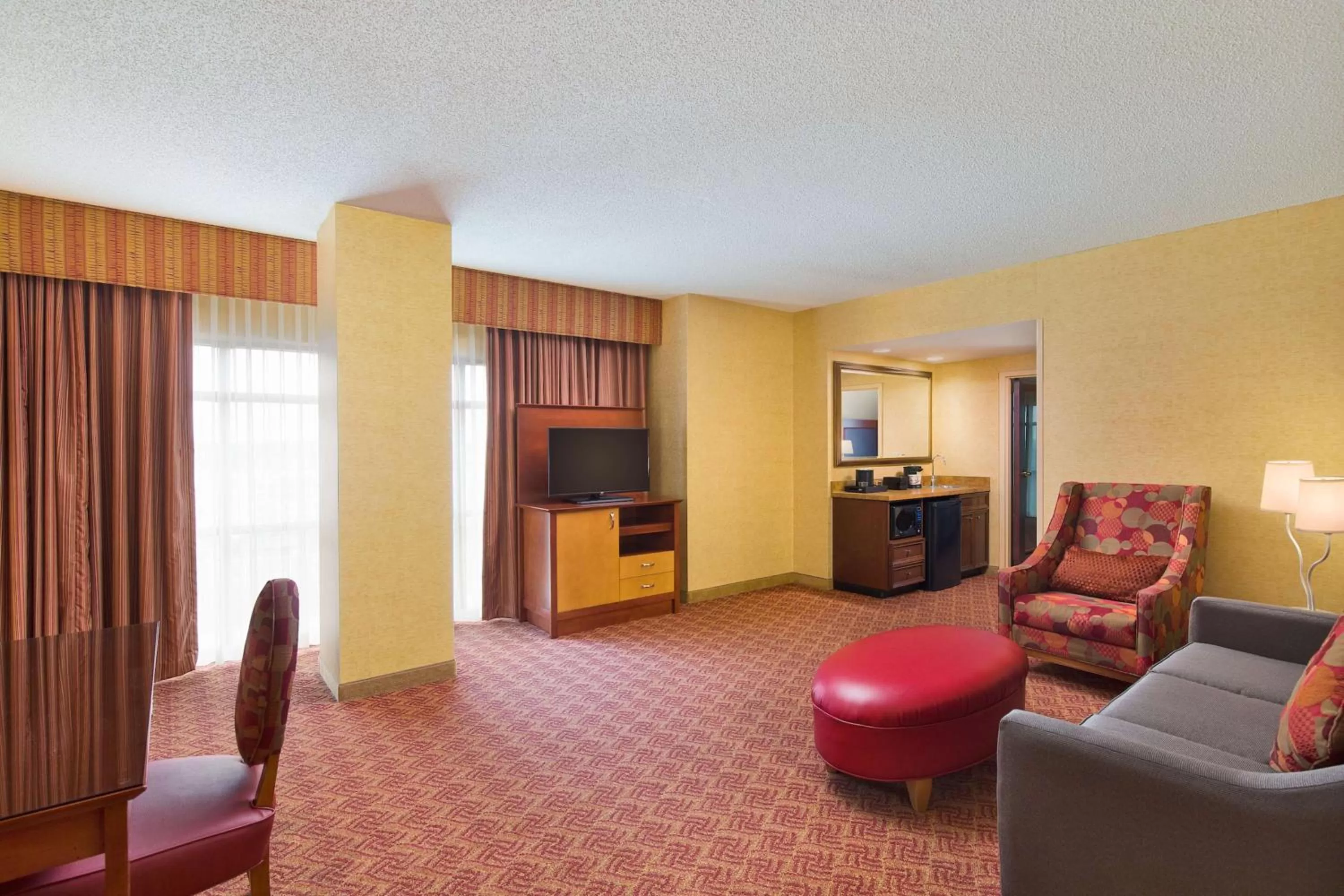 Premium Corner Suite with Two Queen Beds in Embassy Suites by Hilton Charlotte Concord Golf Resort & Spa