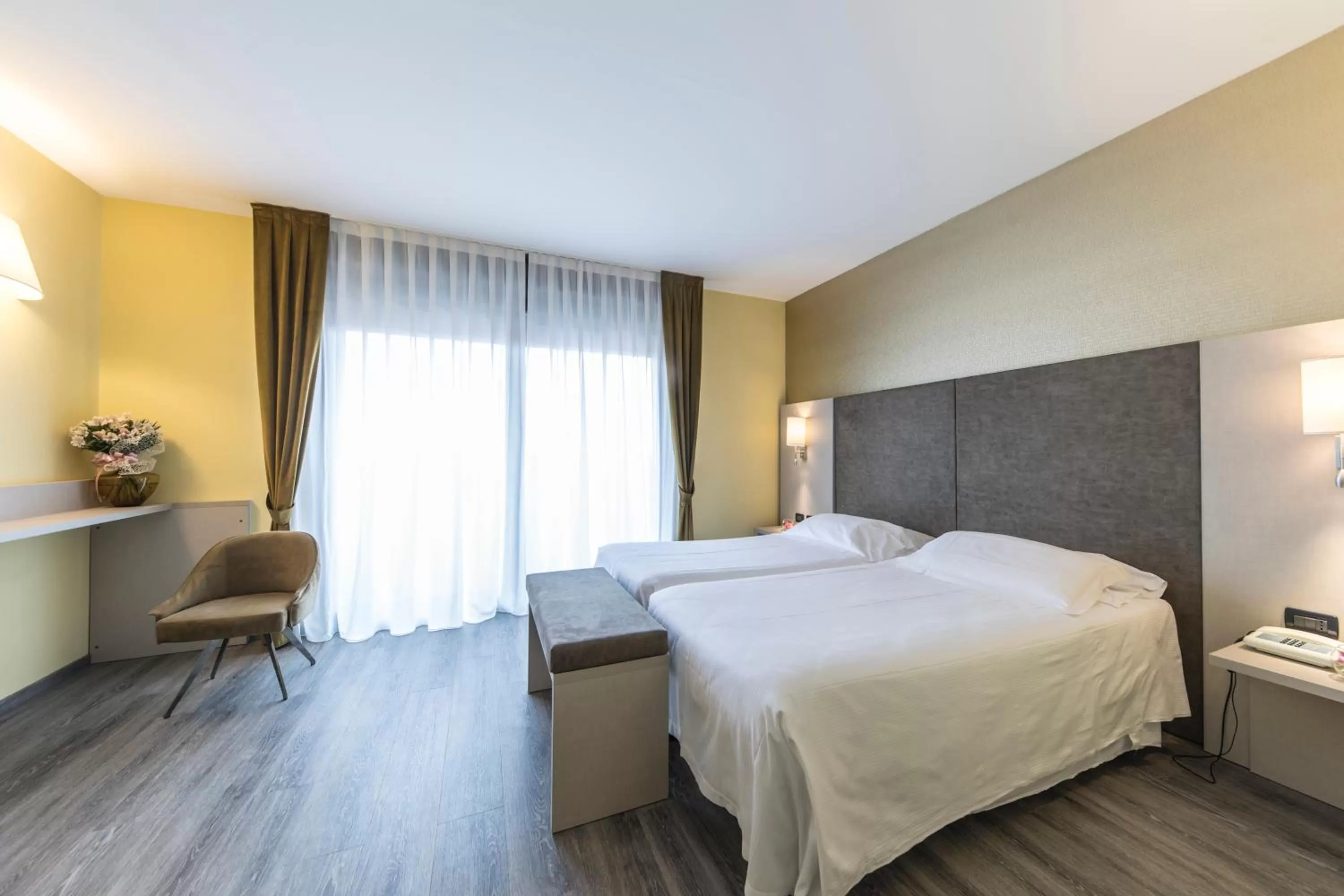 Deluxe Twin Room in Hotel Donatello Imola