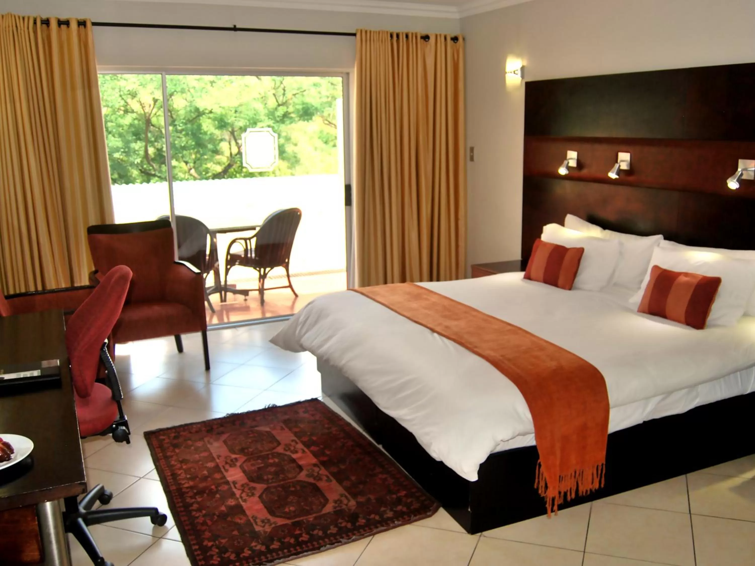 Executive Room - single occupancy in Safari Hotel & Convention Centre