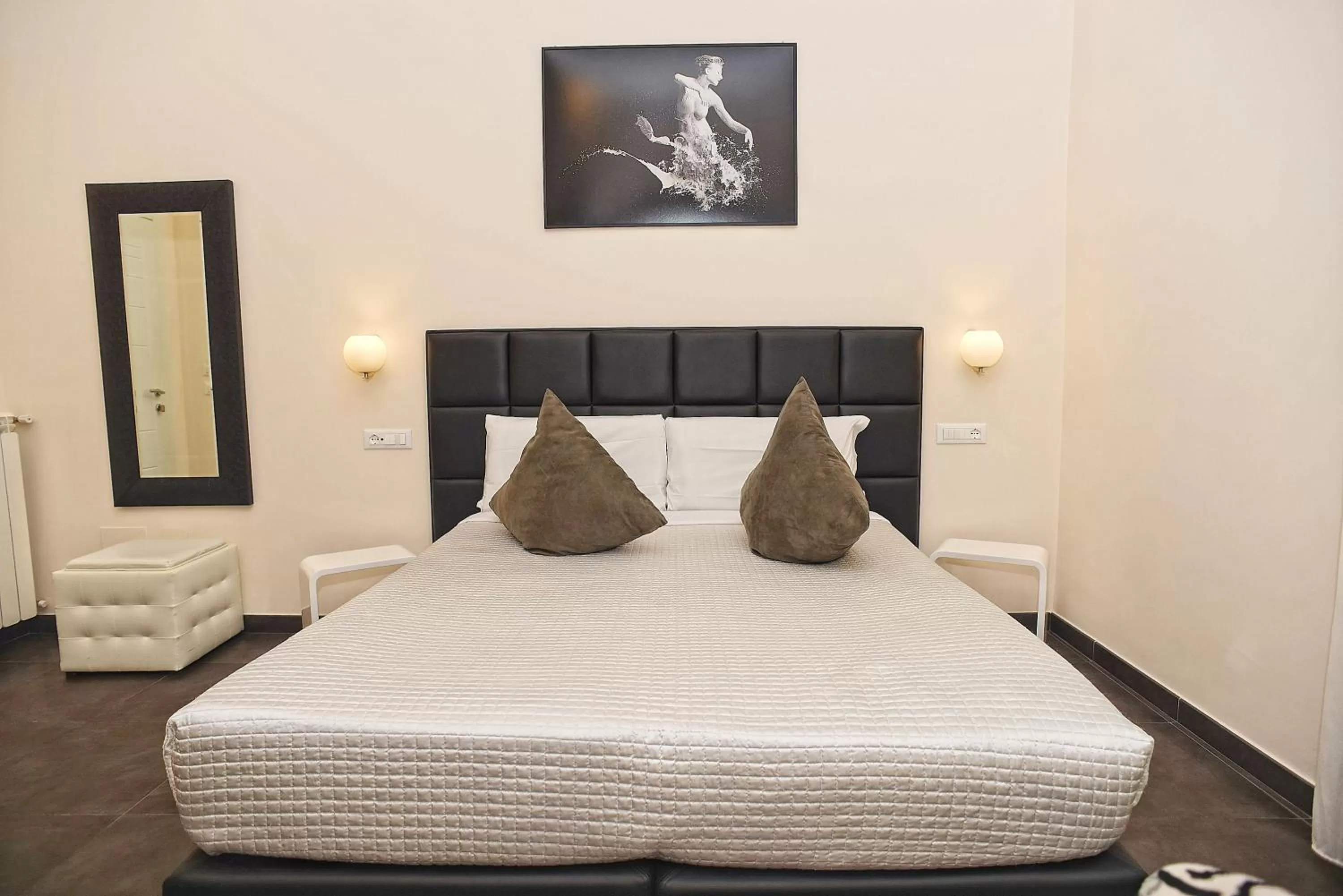 Bedroom, Bed in Deko Rome