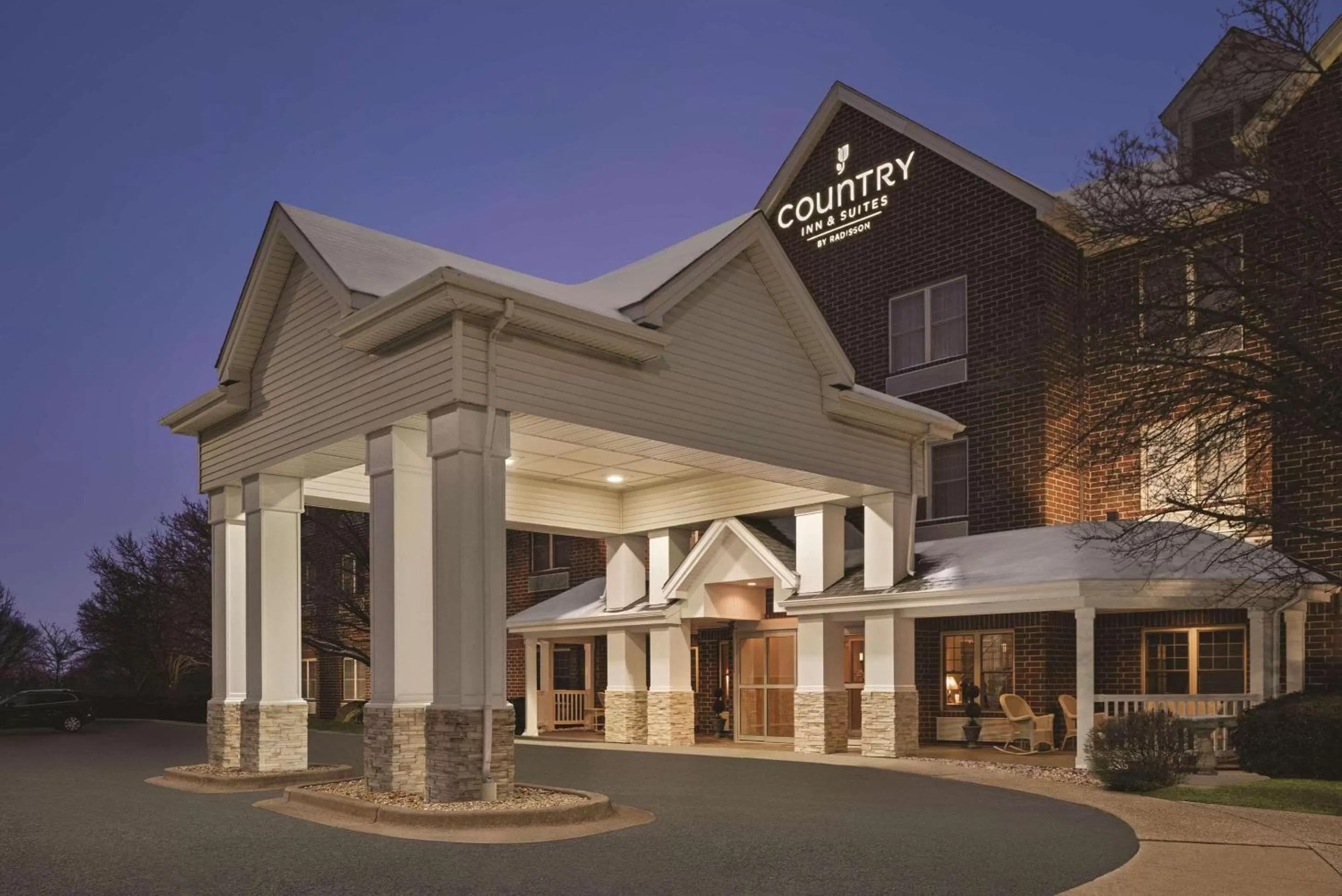 Country Inn & Suites by Radisson, Schaumburg, IL