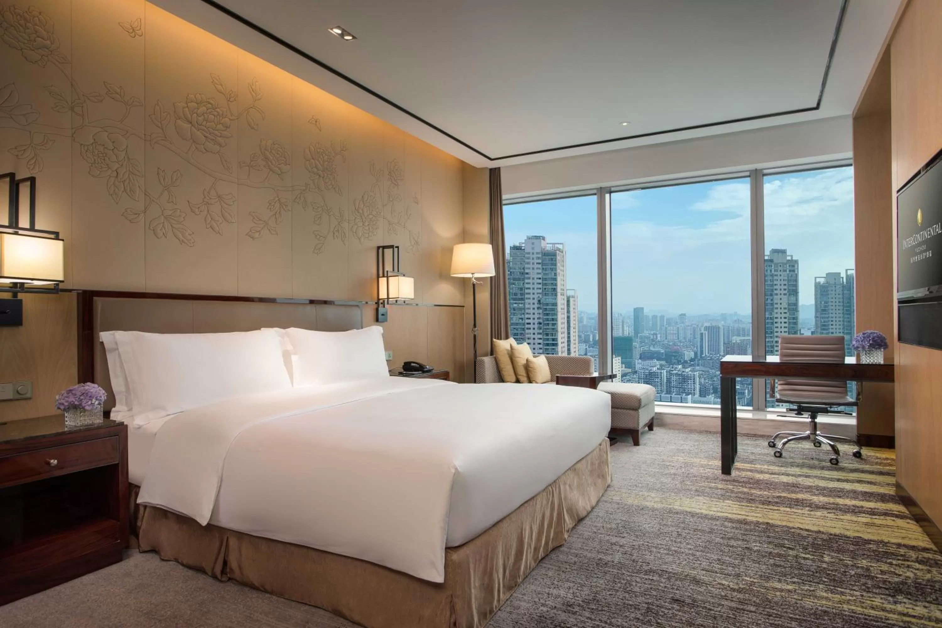 Premium King Room in InterContinental Fuzhou