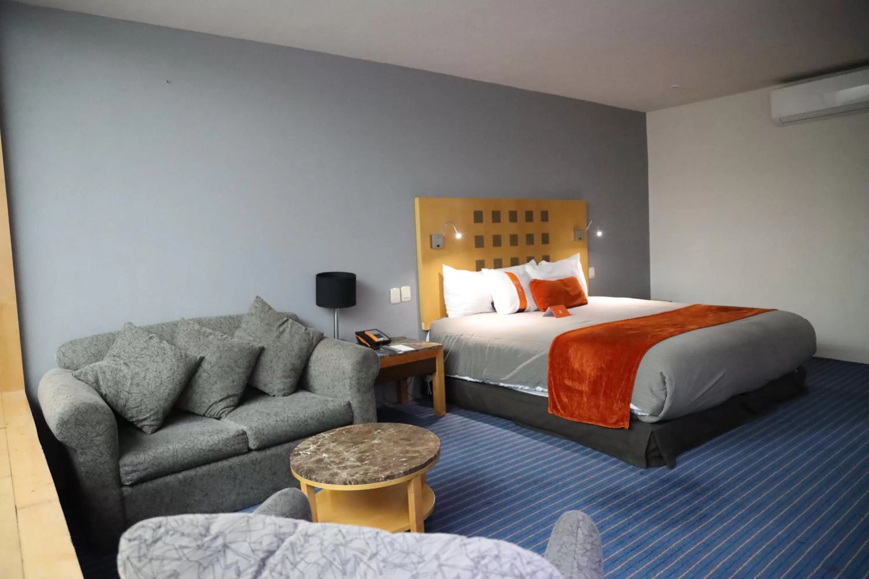 Deluxe Superior King in Real Inn Nuevo Laredo