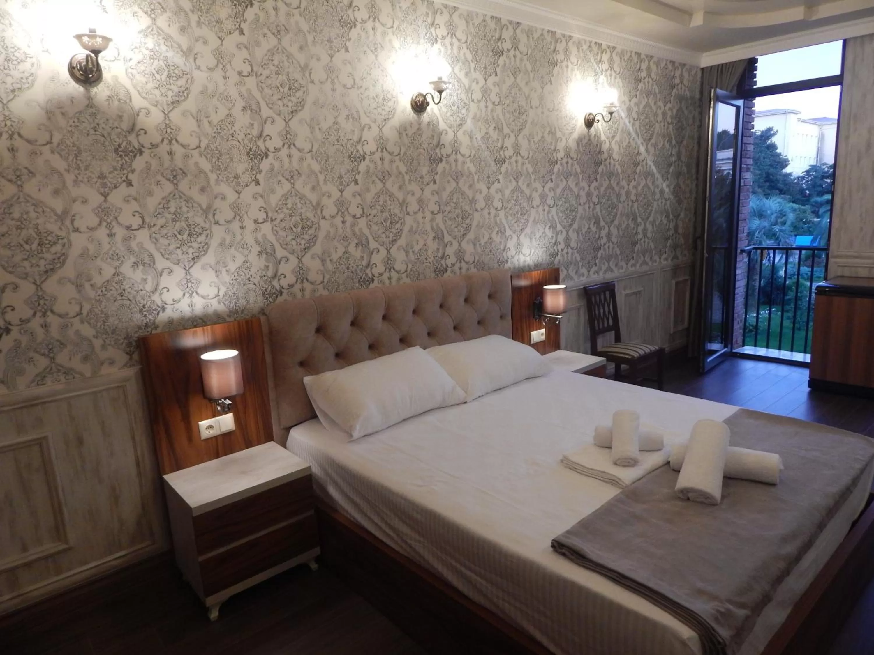 Large Double Room in MELINI Boutique Hotel