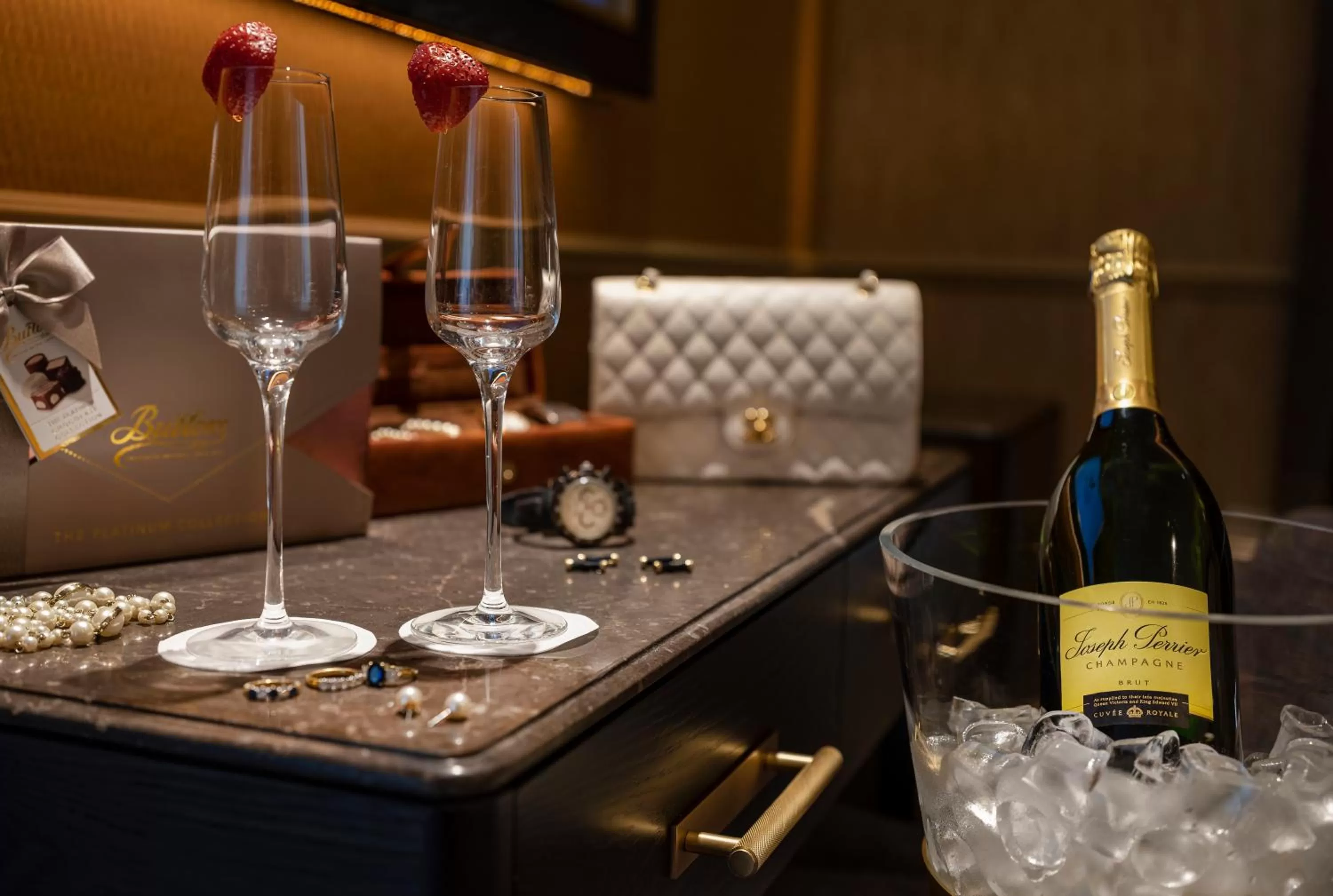 Deluxe Double Room - single occupancy in Cassidys Hotel