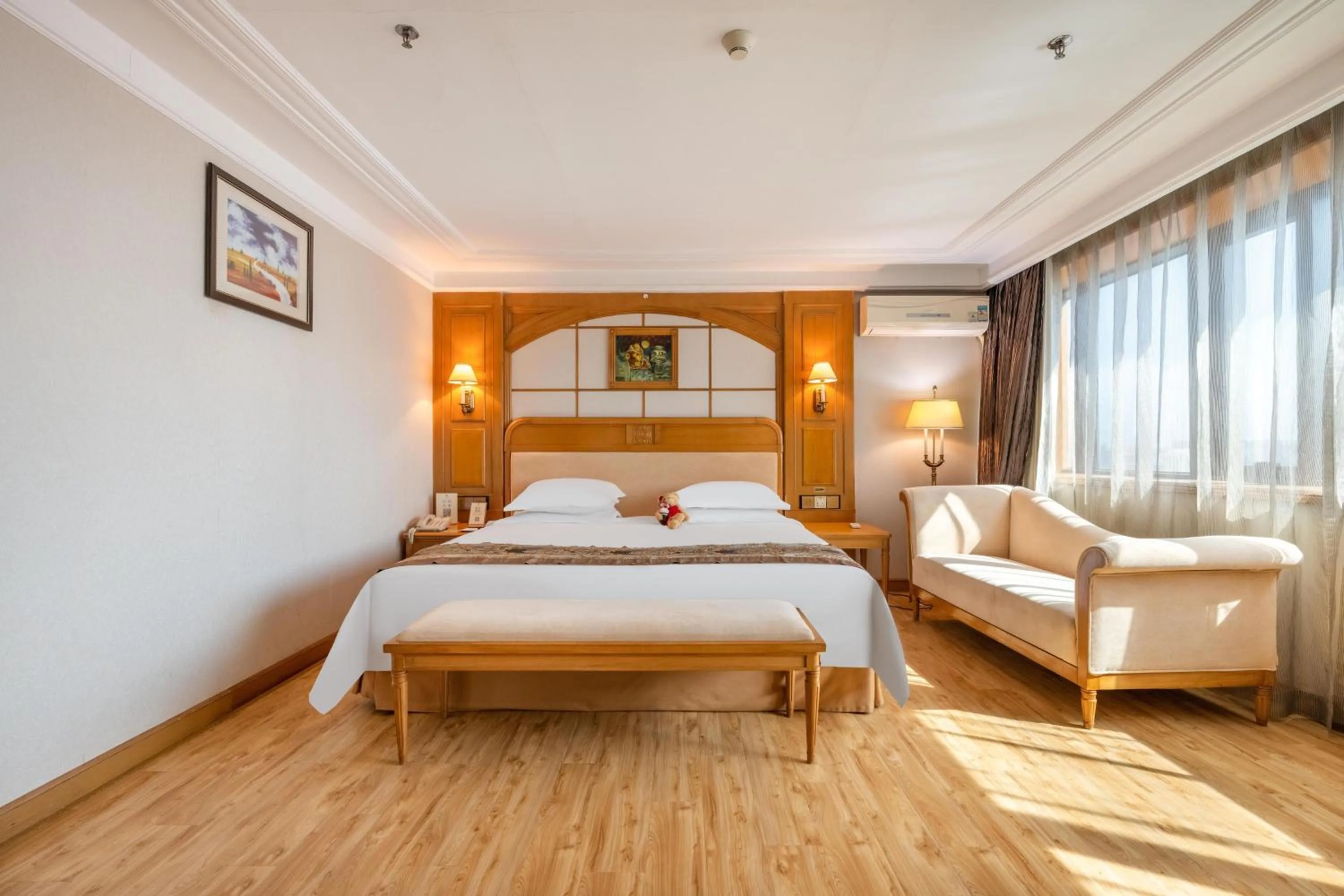 Deluxe Suite in Hotel Silverland