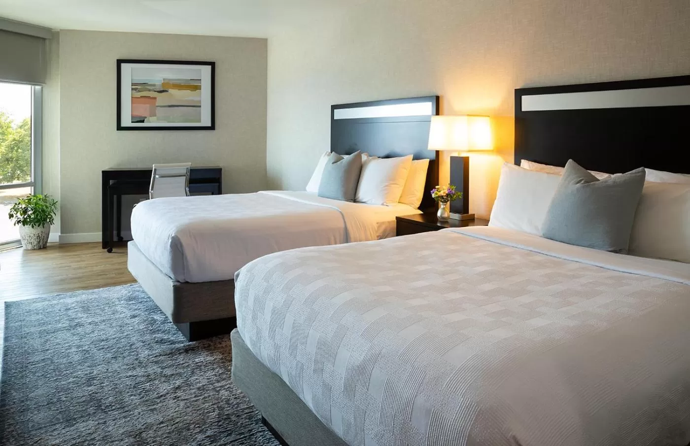 Queen Room with Pool View in Delamar Traverse City