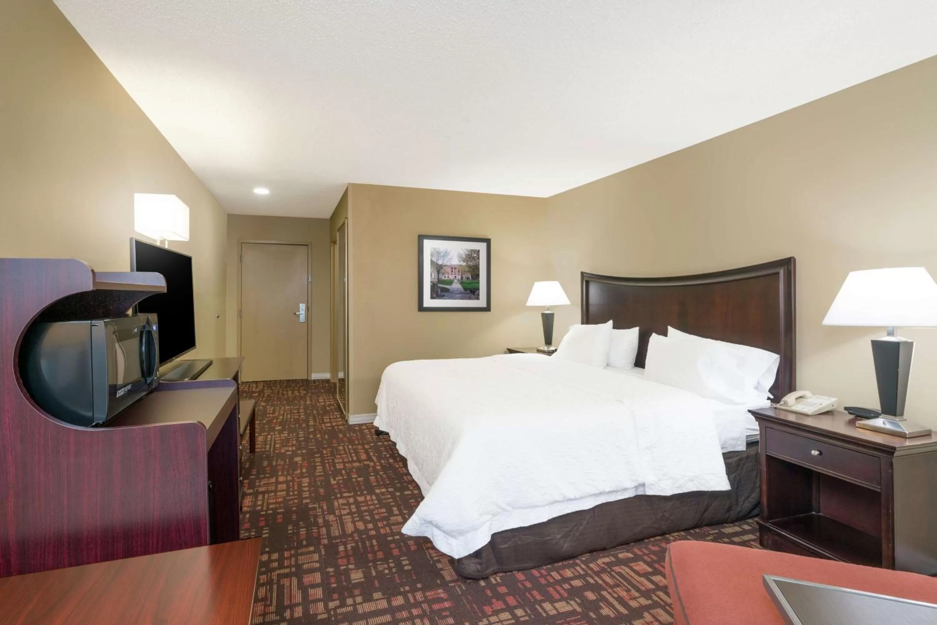 King Room - Hearing Accessible/Non-Smoking  in Hampton Inn Corydon