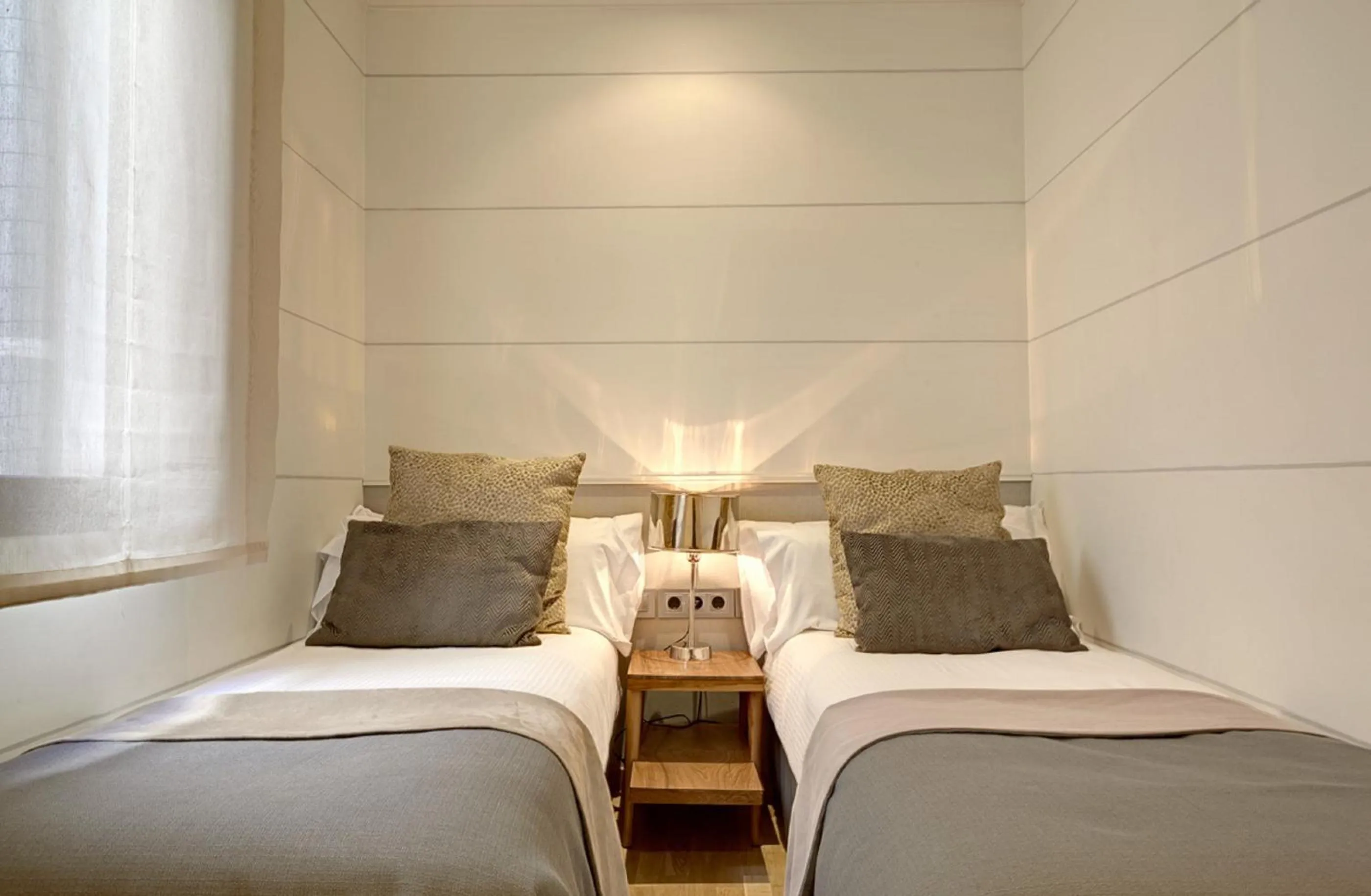 Two-Bedroom Apartment in Apartments Sixtyfour