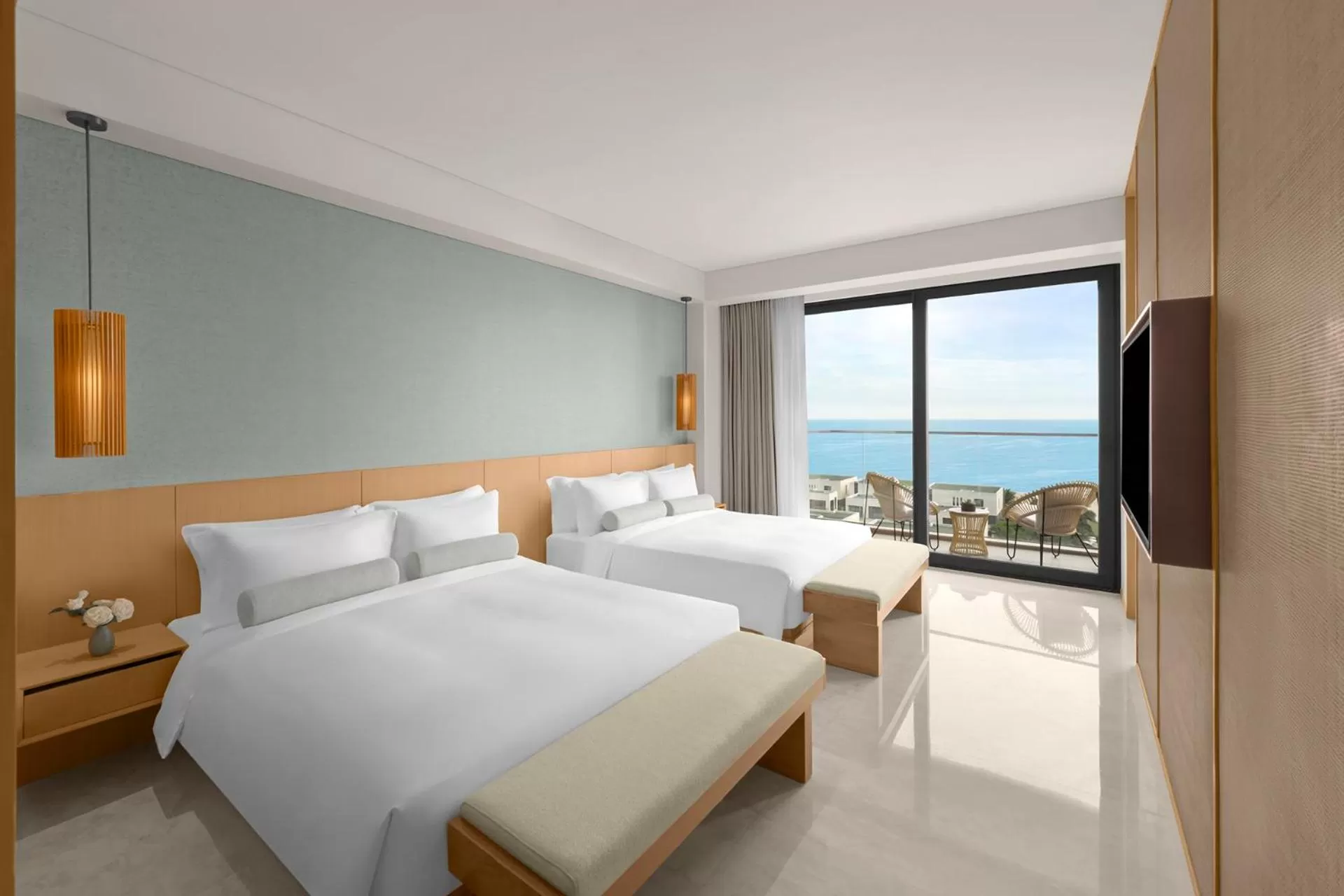 Monogram Suite Twin Ocean View with Monogram Lounge Access - Mini-bar included once per stay, Daily Guest Activities in Shilla Monogram Danang