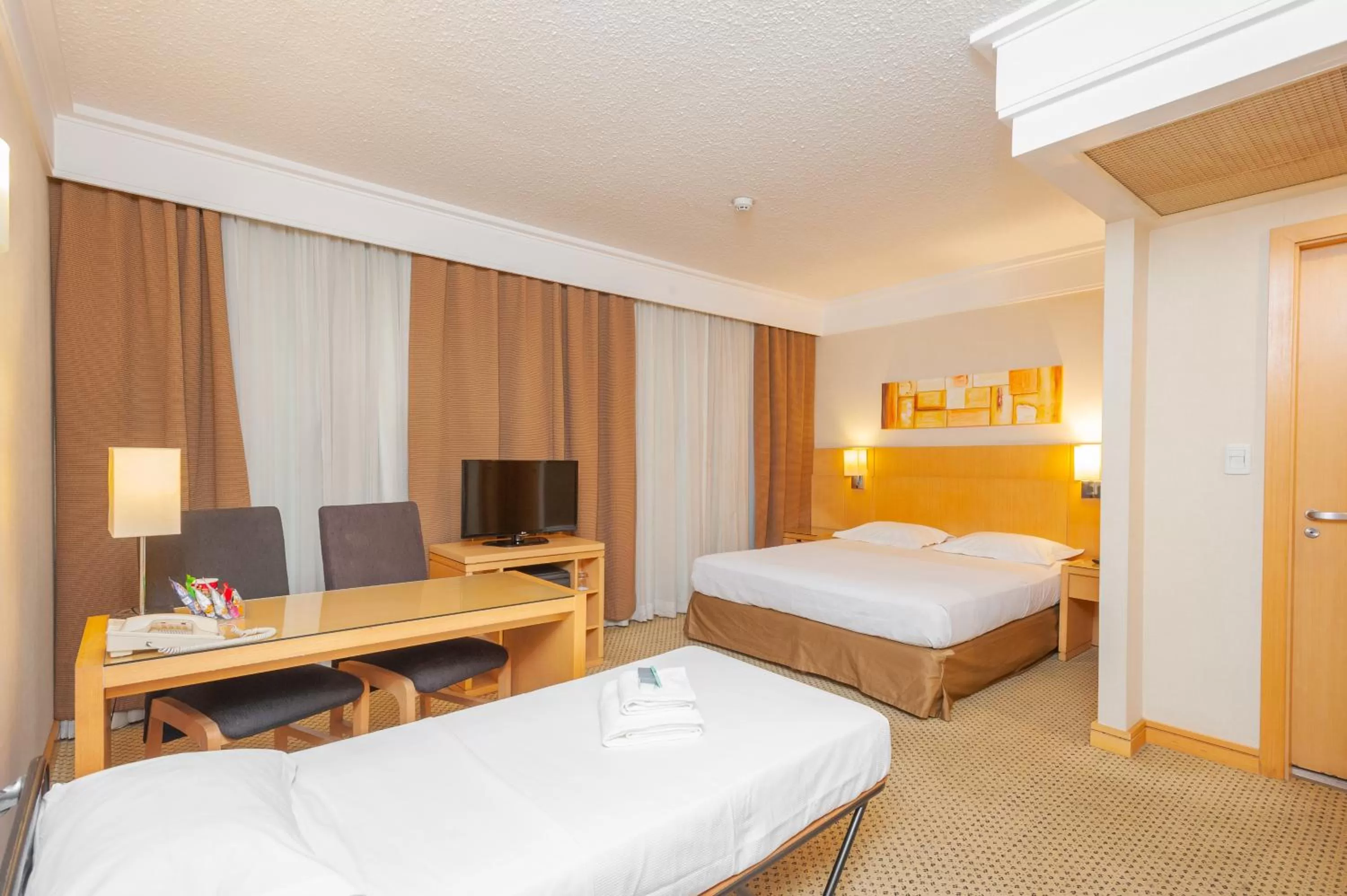 Deluxe Double Room with Extra Bed in Slaviero Guarulhos Aeroporto