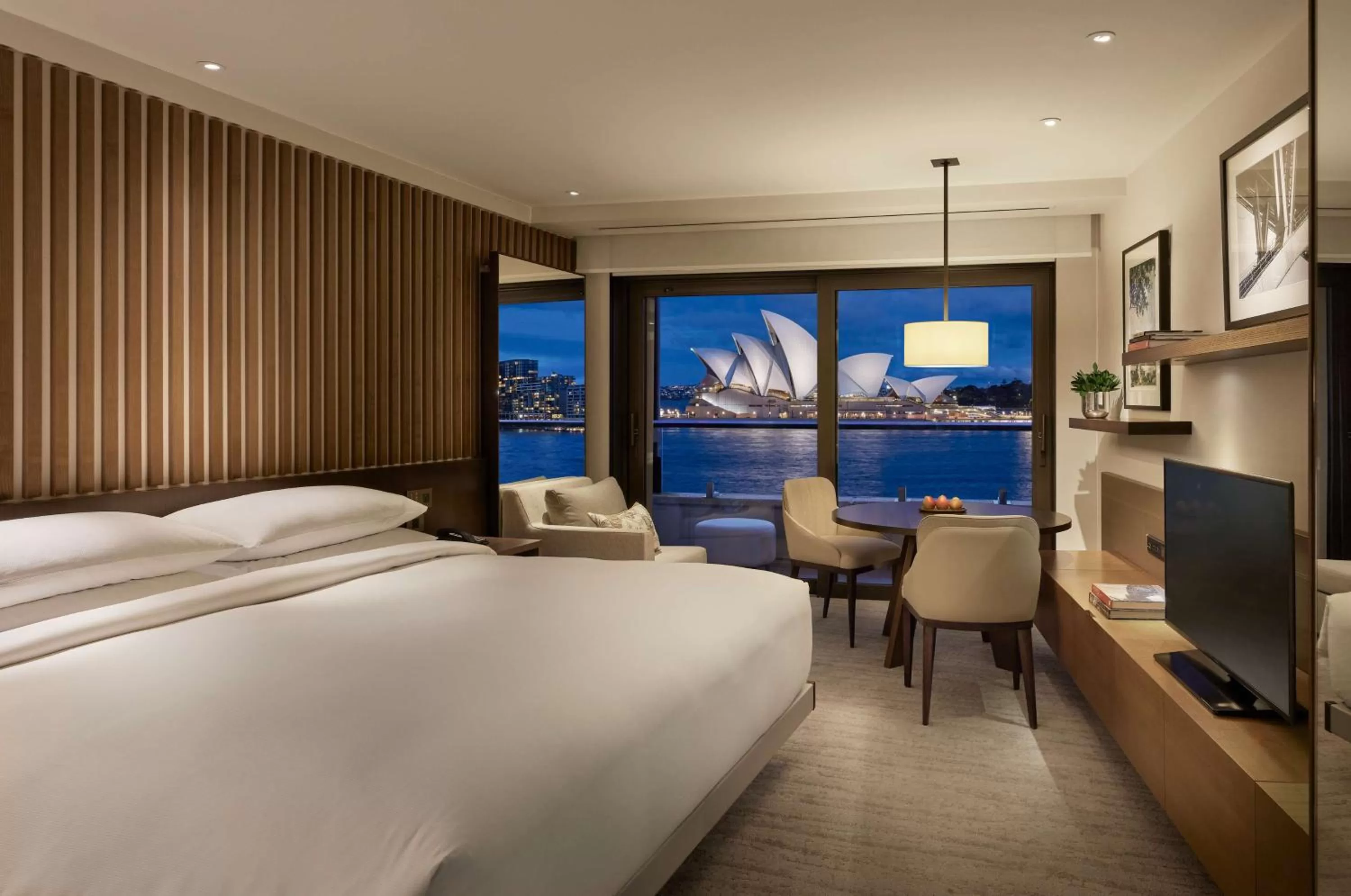 2 Twin Beds with Opera View in Park Hyatt Sydney