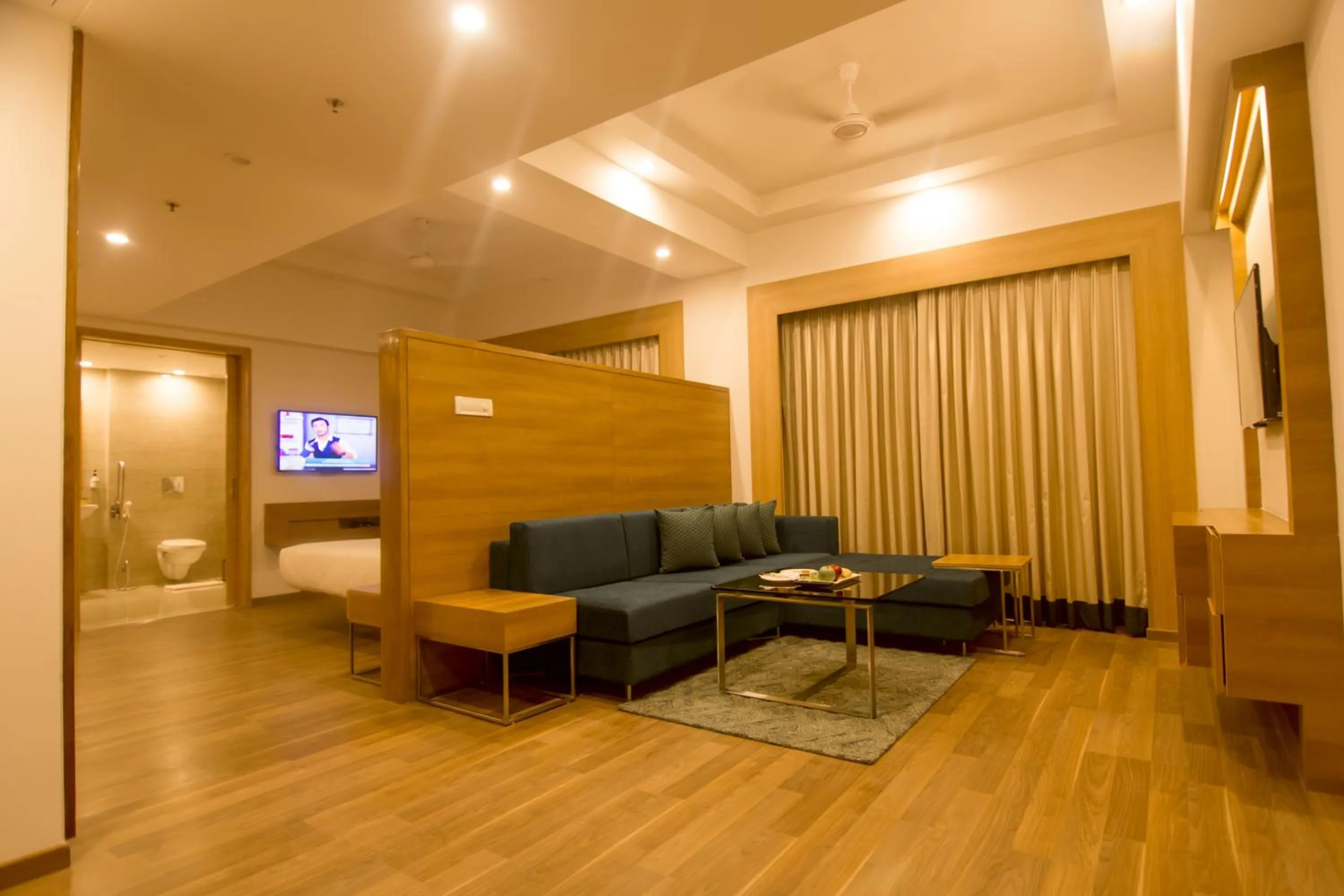 Executive Suite - single occupancy in Lemon Tree Hotel, Sector 60, Gurugram
