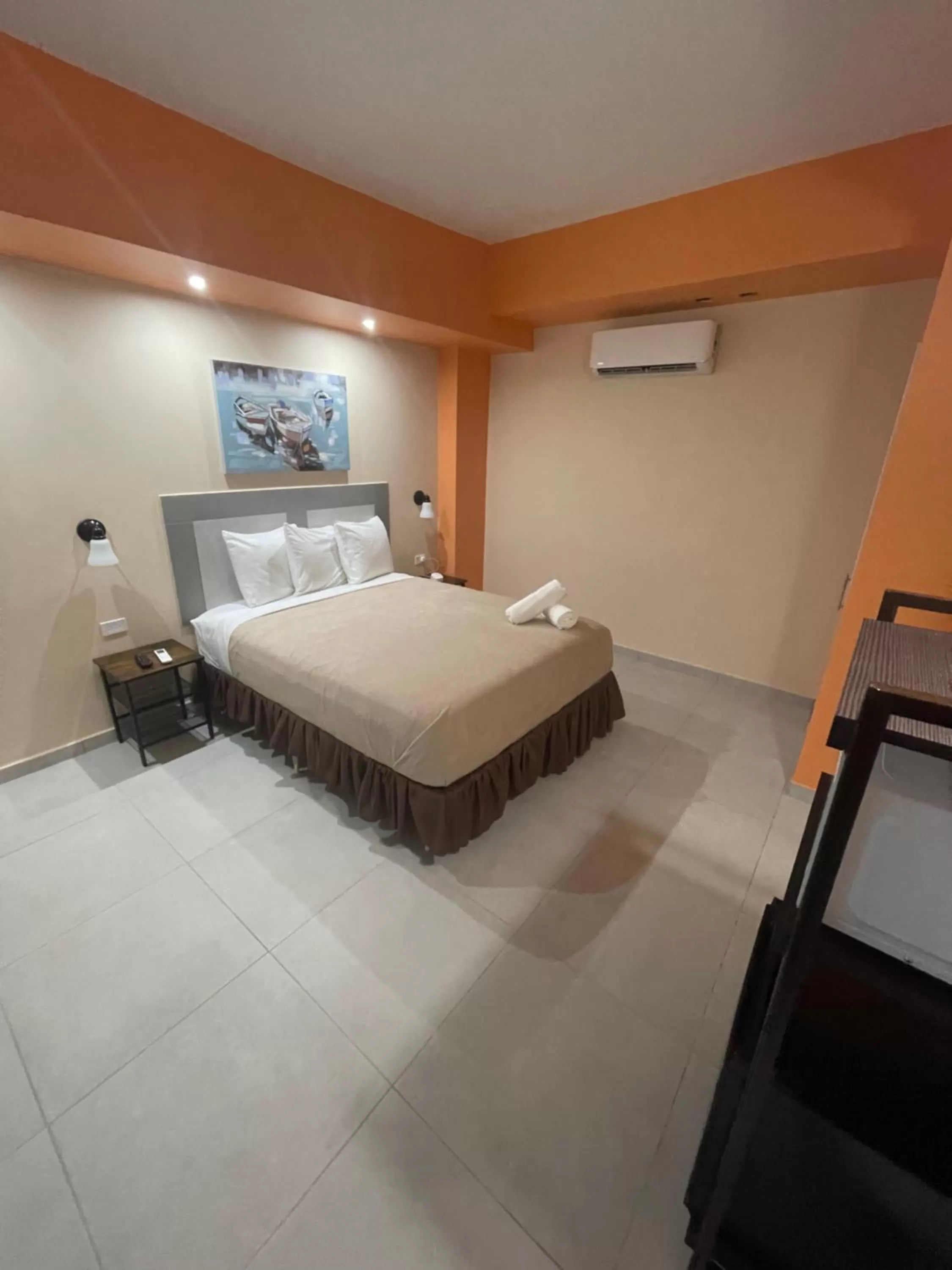 Queen Room in Aqua by Dreams Hotel