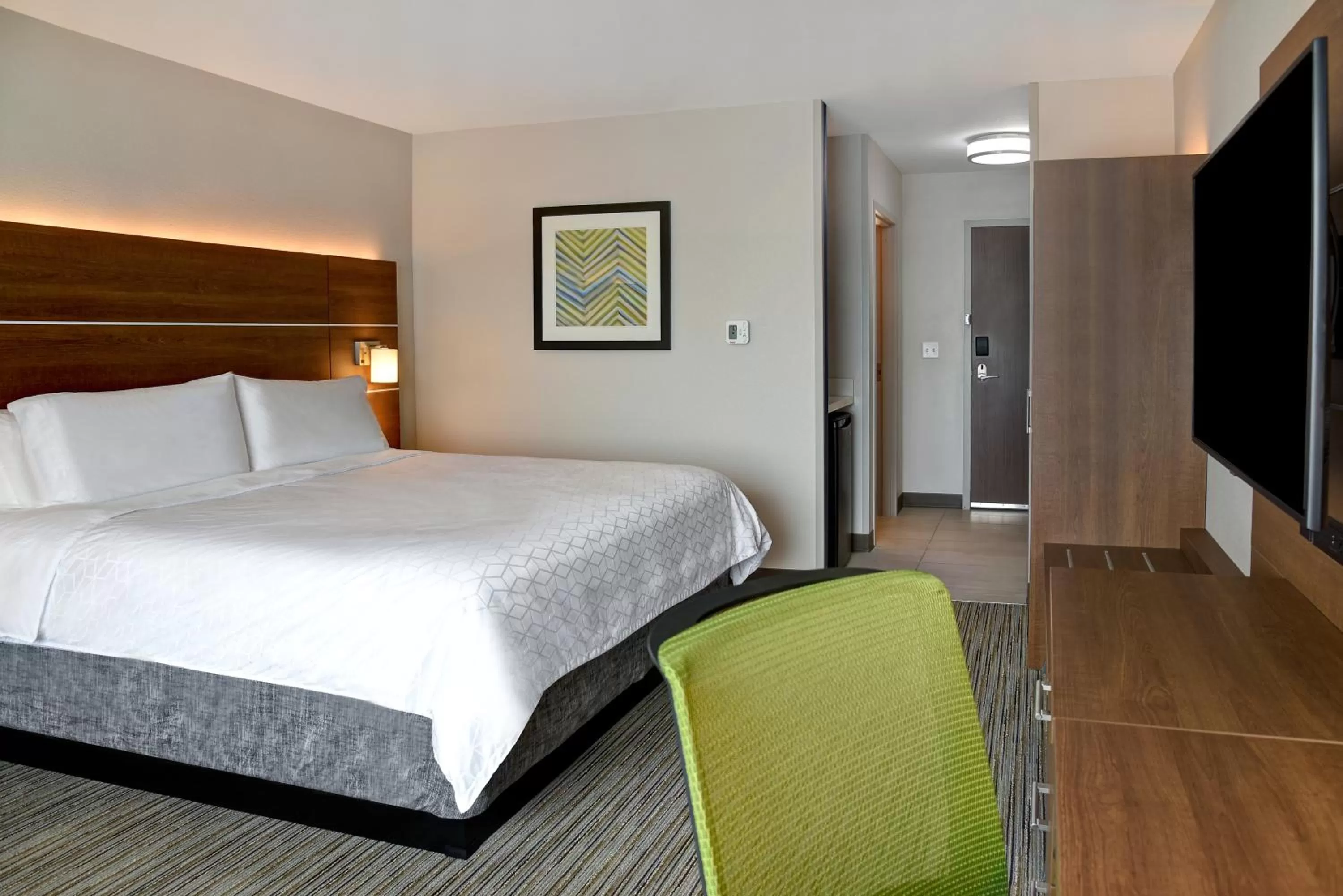 Standard King Room in Holiday Inn Express & Suites - Ottawa by IHG