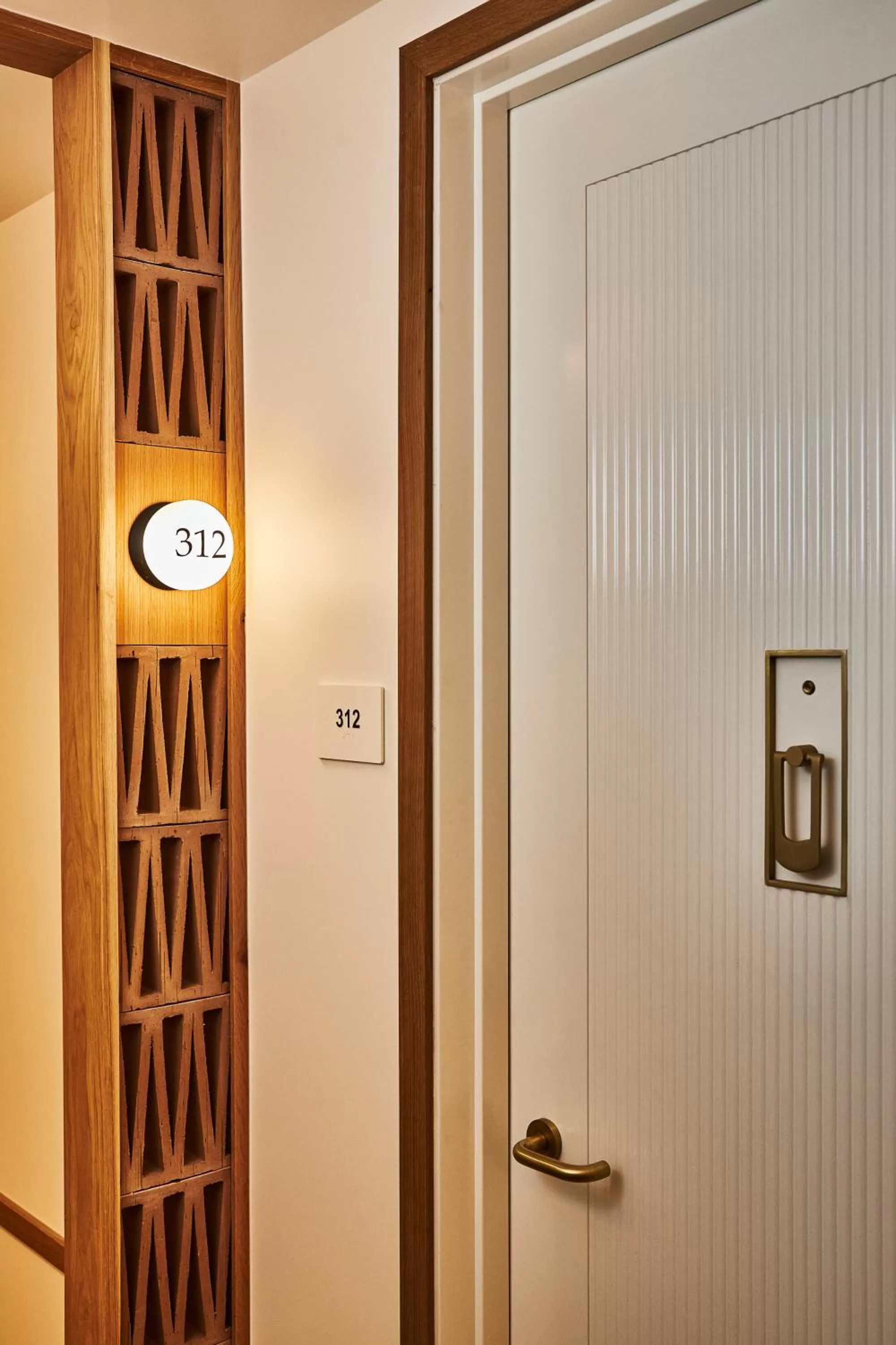 Superior King Room in Alsace LA