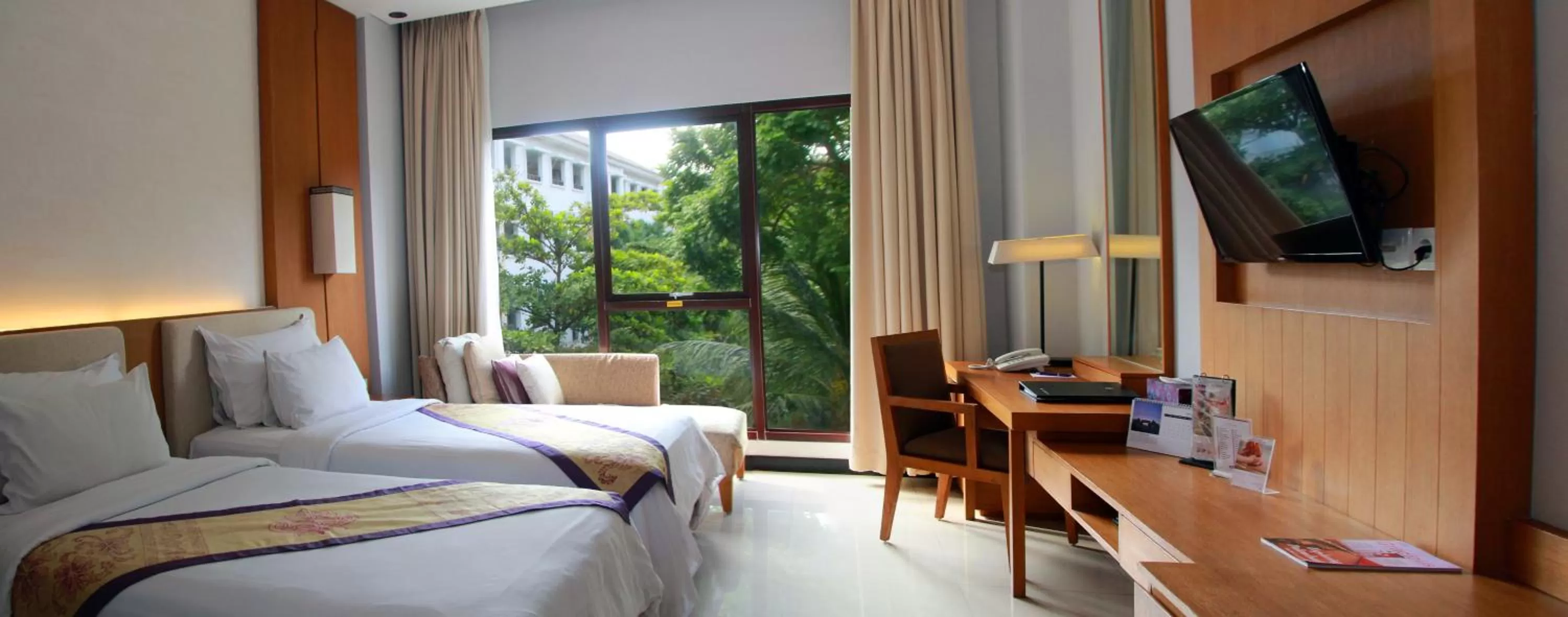 Bedroom, Bed in Truntum Kuta Bali