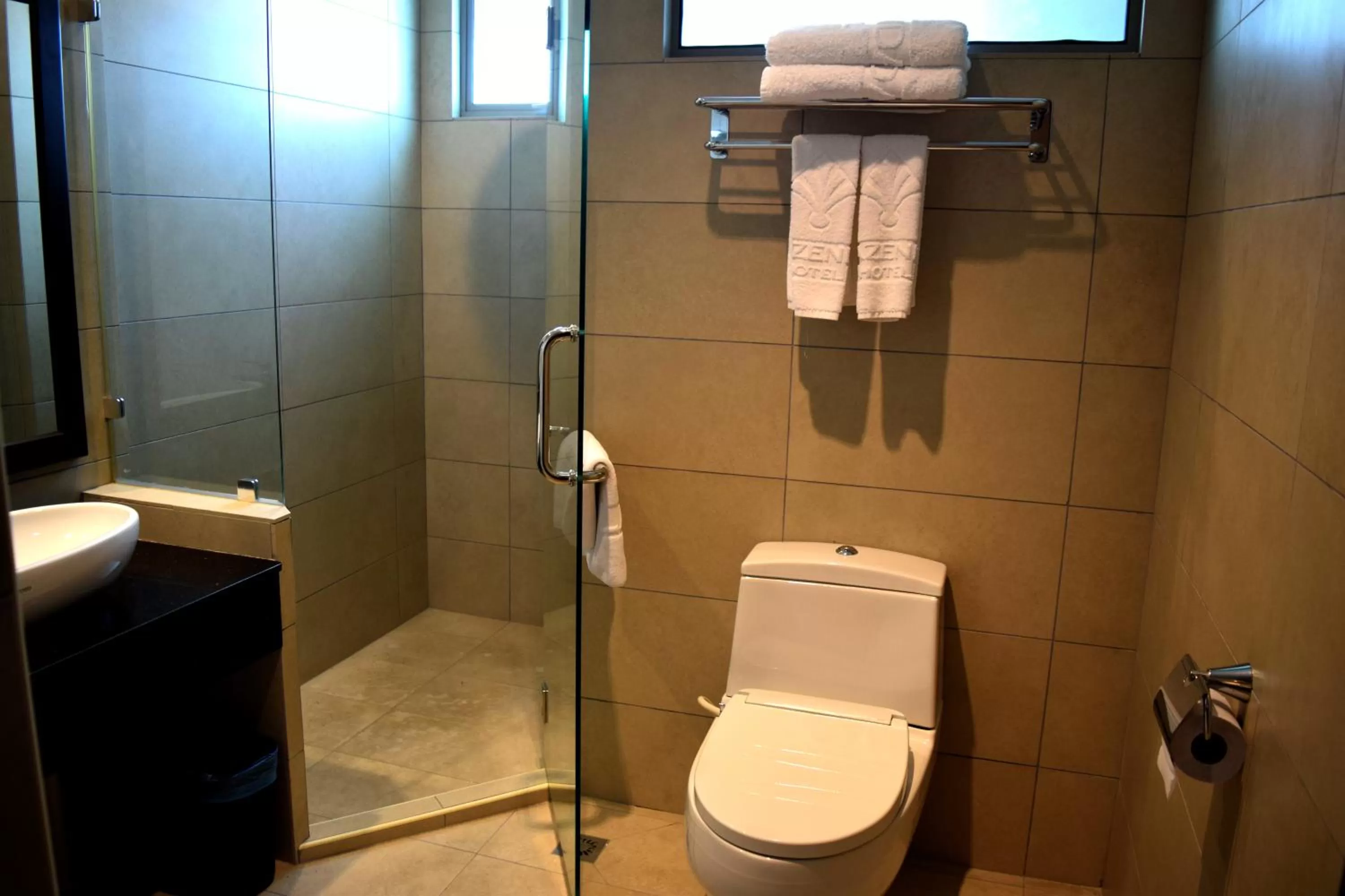 Deluxe Double or Twin Room in Lazenda Hotel