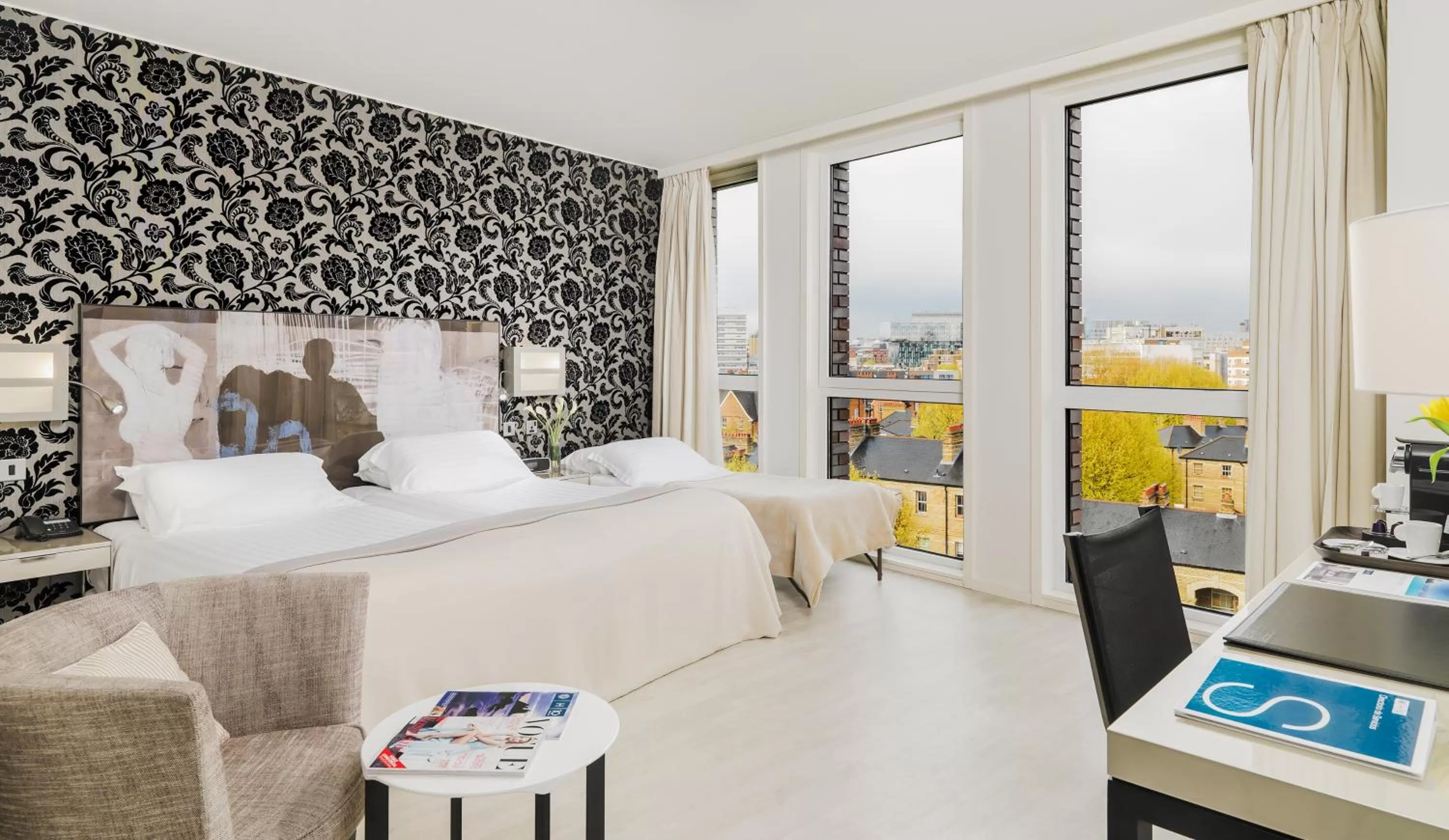 Classic Triple in H10 London Waterloo