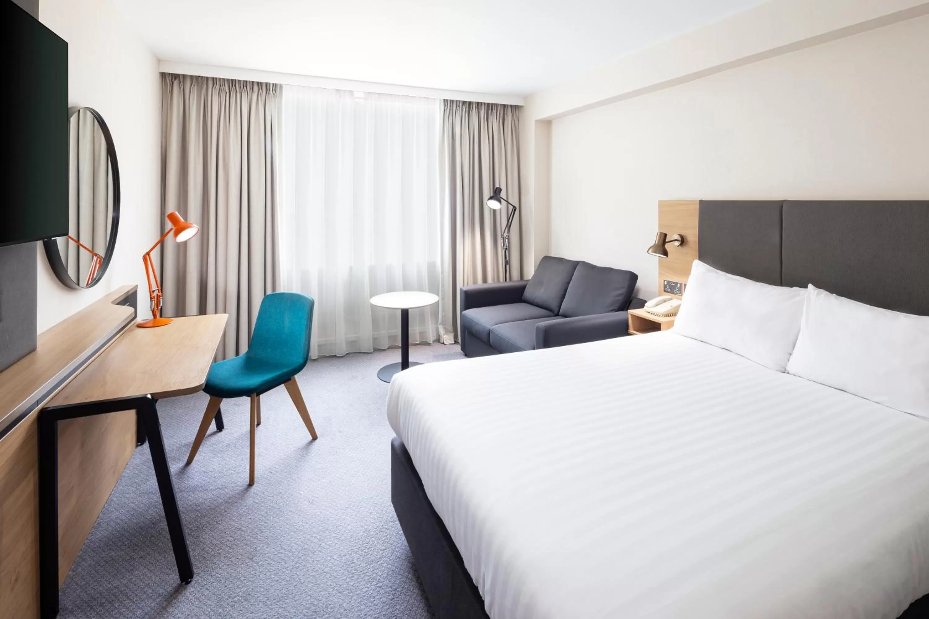 Holiday Inn Coventry M6, J2 by IHG
