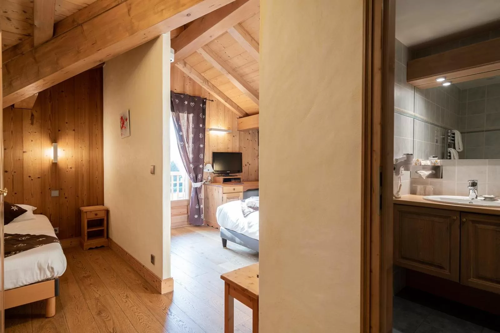 Triple Room in La Ferme Du Lac