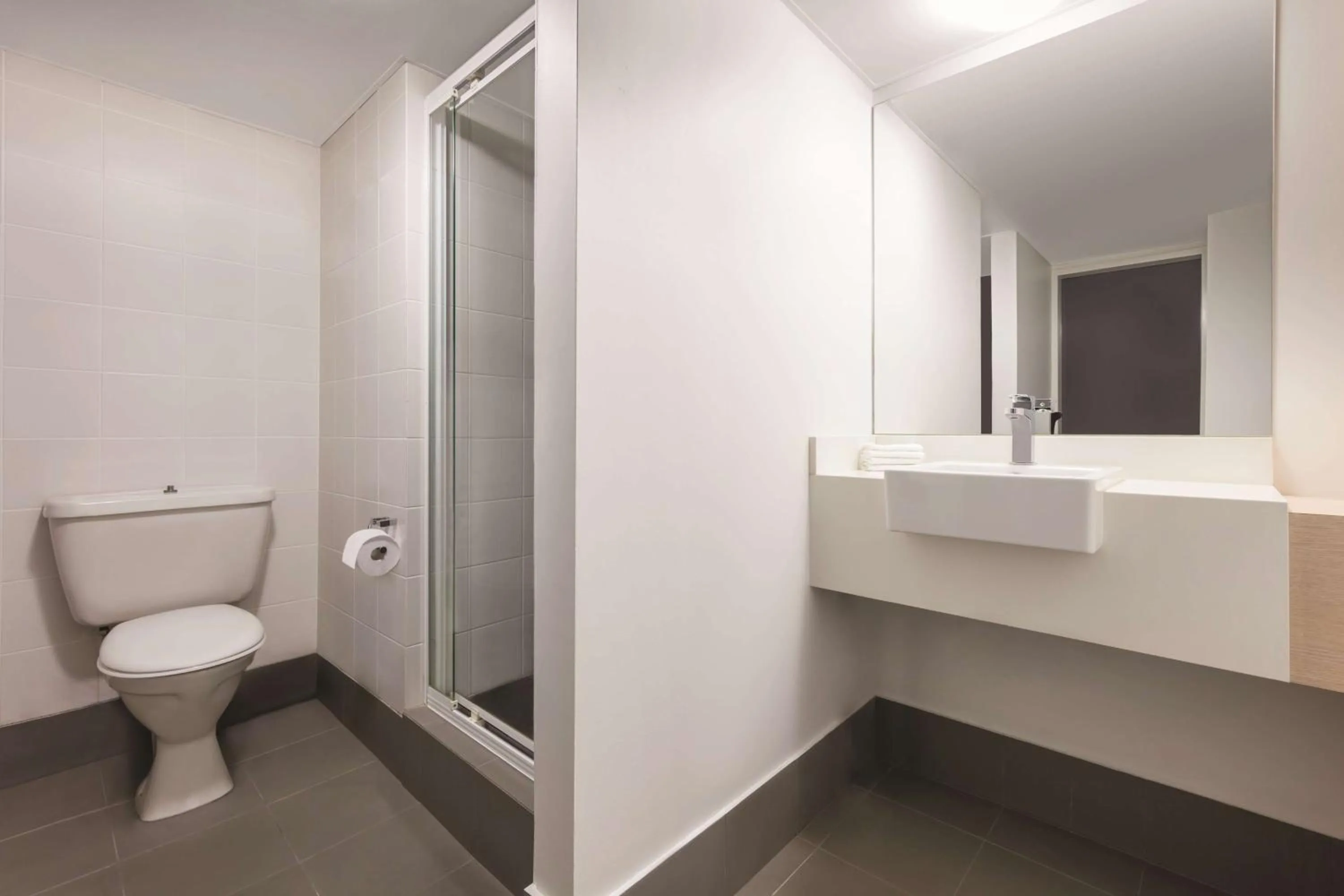 Guest Room King  in Rendezvous Hotel Perth Central