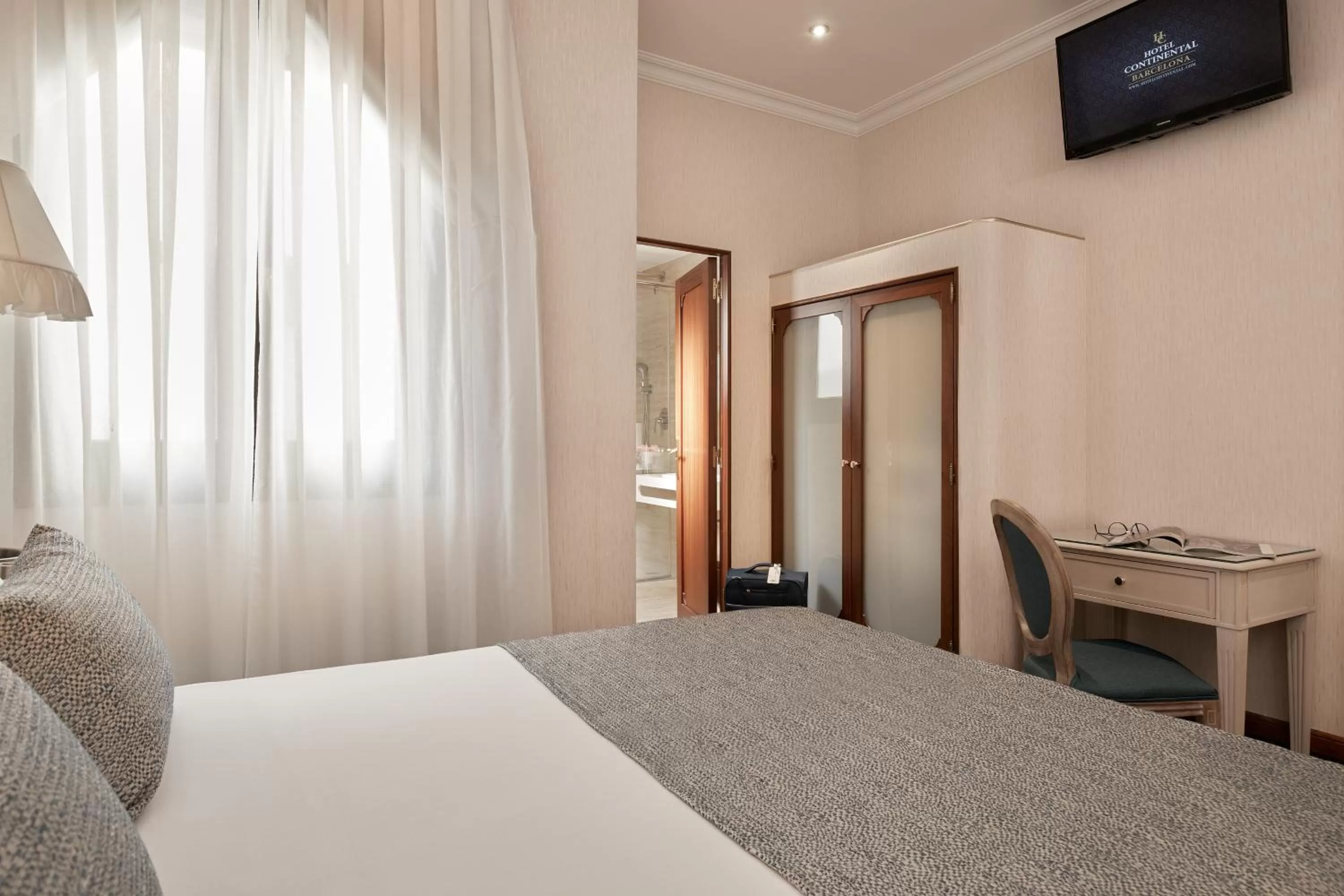 Double Room in Hotel Continental Barcelona