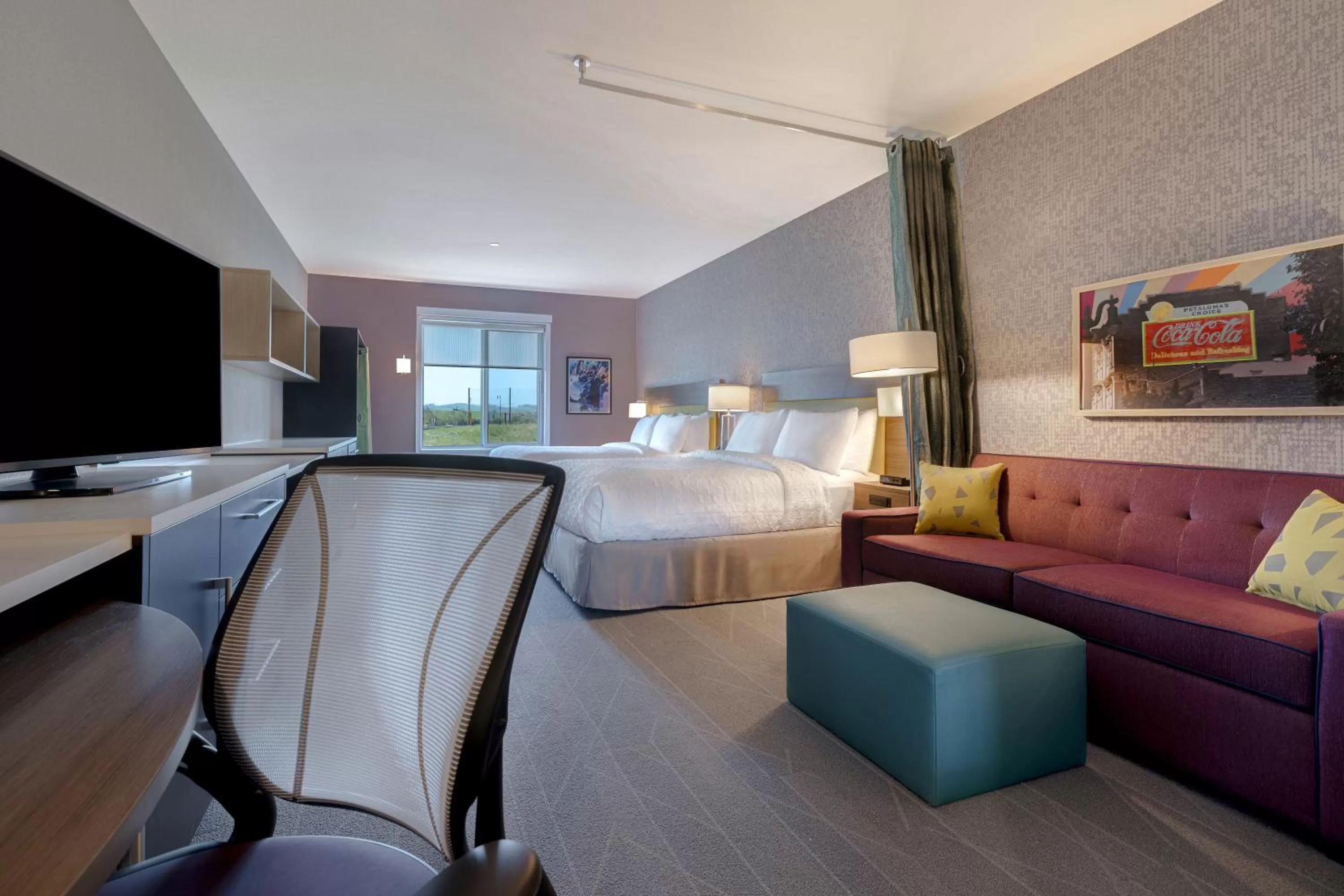 Studio Suite with Two Queen Beds and Tub - Mobility Access in Home2 Suites By Hilton Petaluma