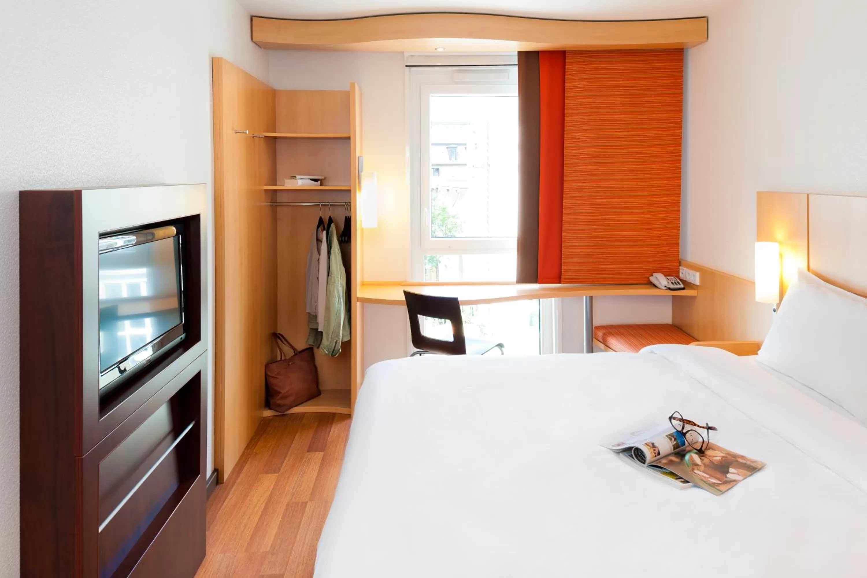 Standard Room with 1 Double Bed in ibis Lyon Est Chaponnay