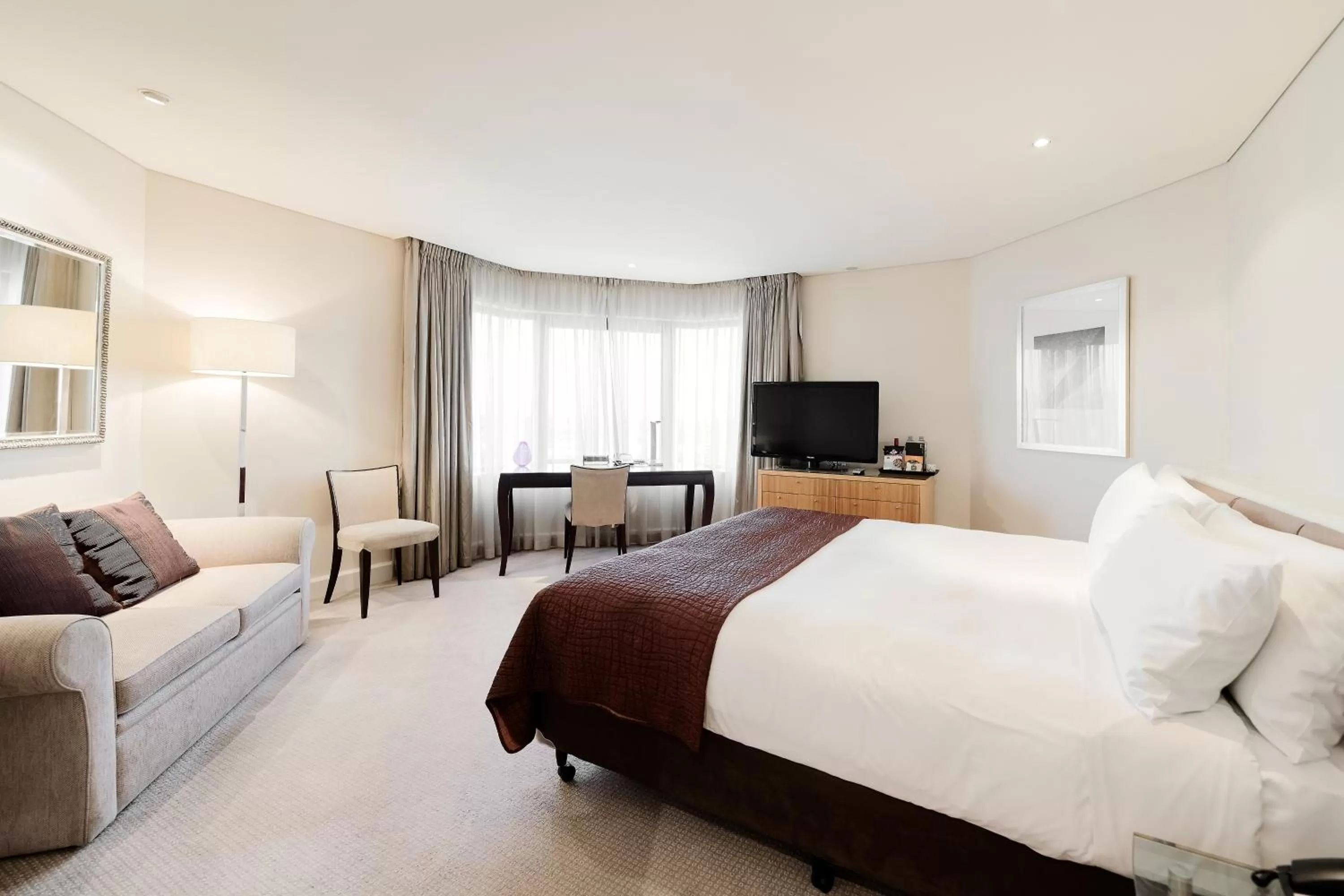 King Classic City View in InterContinental Adelaide, an IHG Hotel