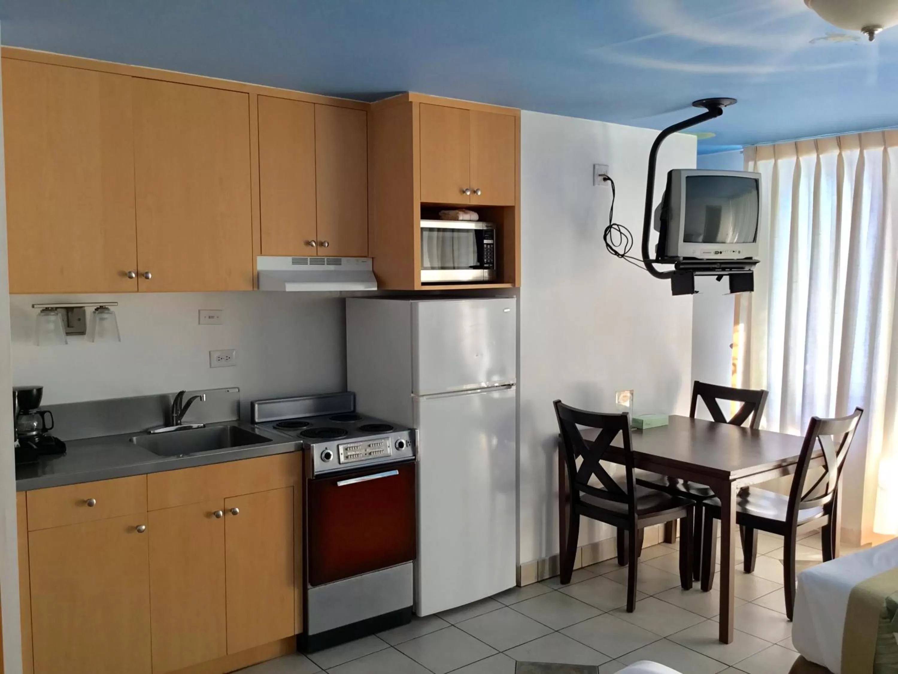 Studio Double - Non Refundable in Holiday Surf Hotel (with full kitchen)