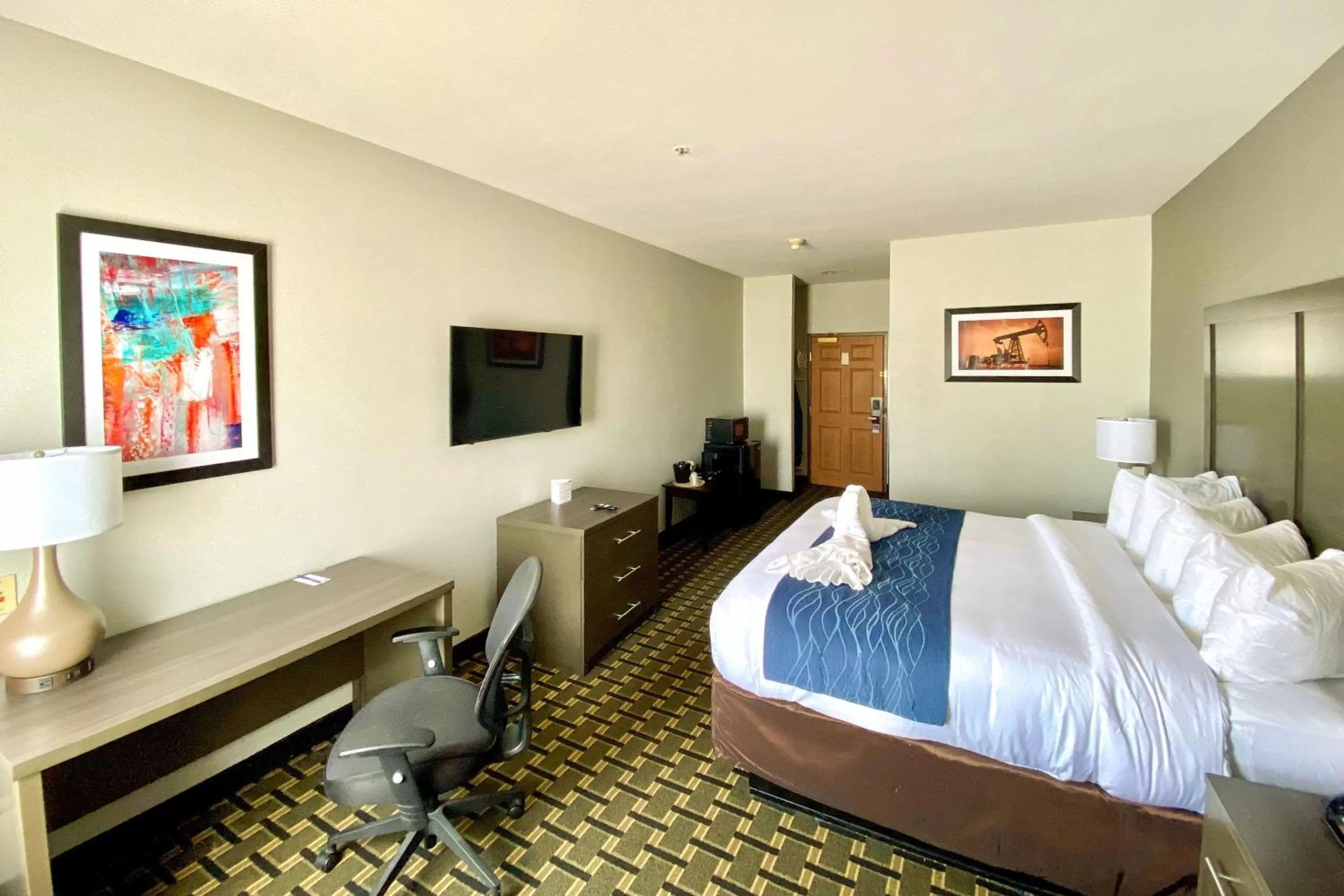 King Room - Disability Access/Non-Smoking in Comfort Inn Owasso – Tulsa
