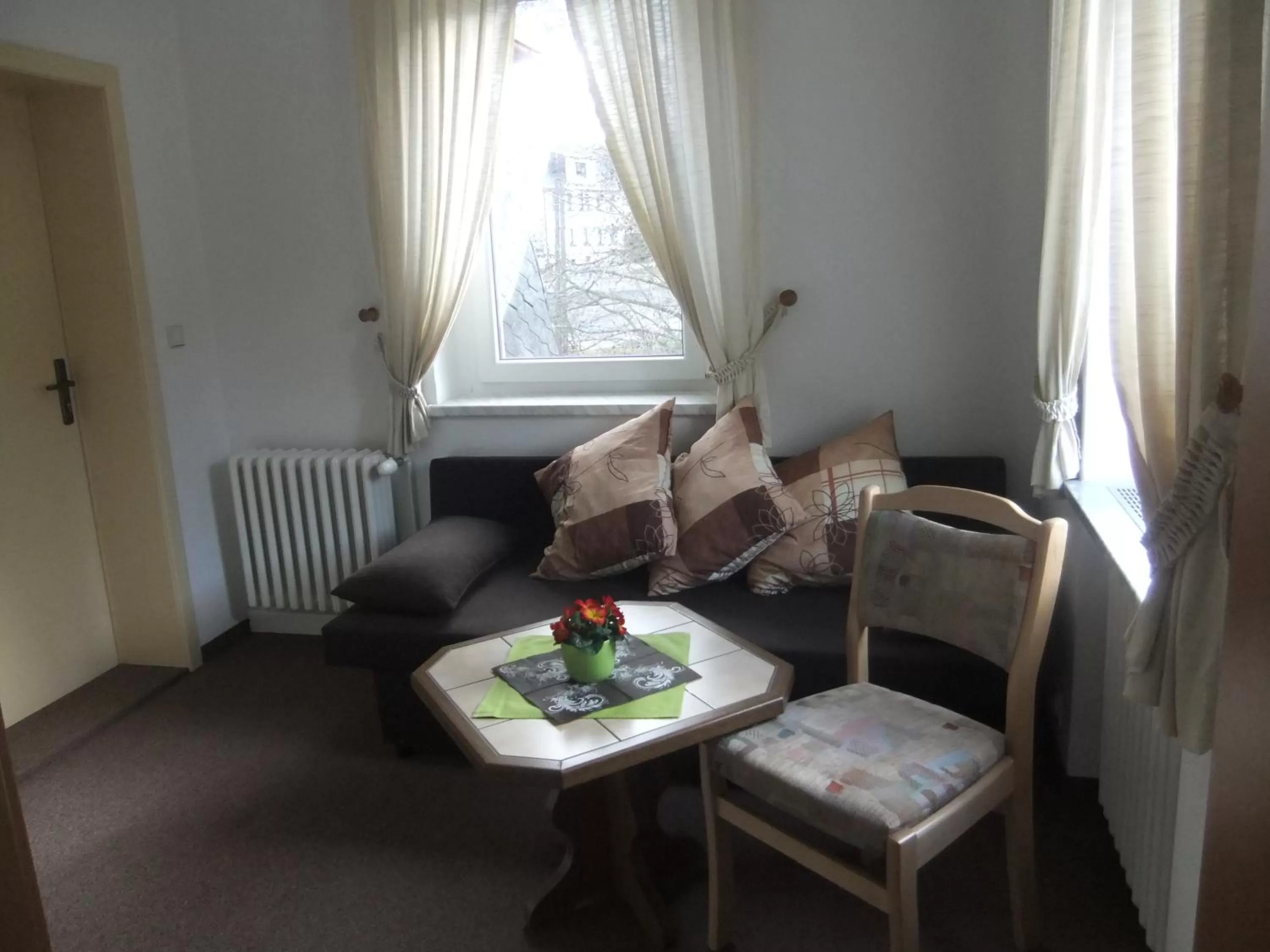 Double or Twin Room in Zur Edlen Krone