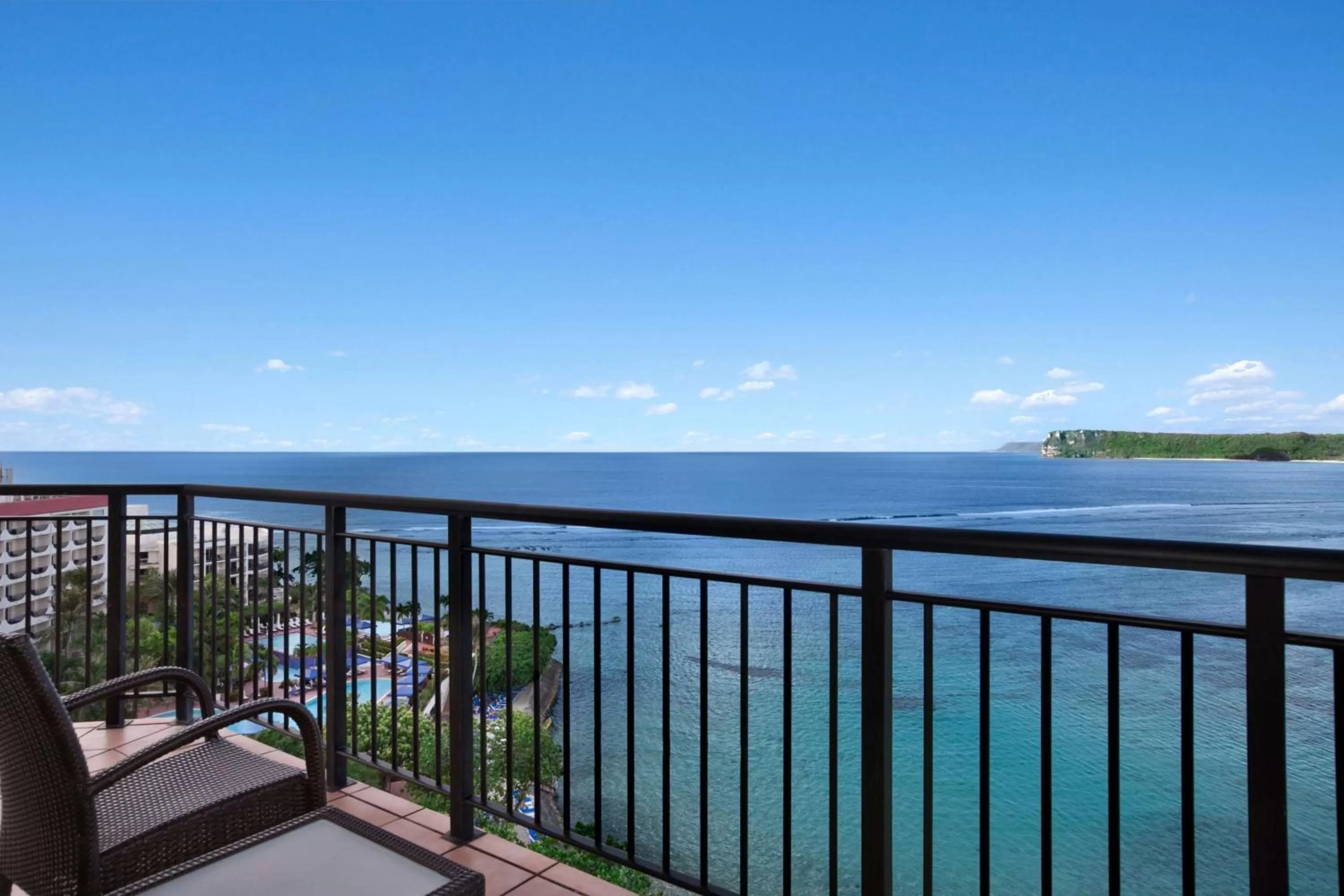 Premier Suite with Ocean View - Lounge Access in Hilton Guam Resort & Spa